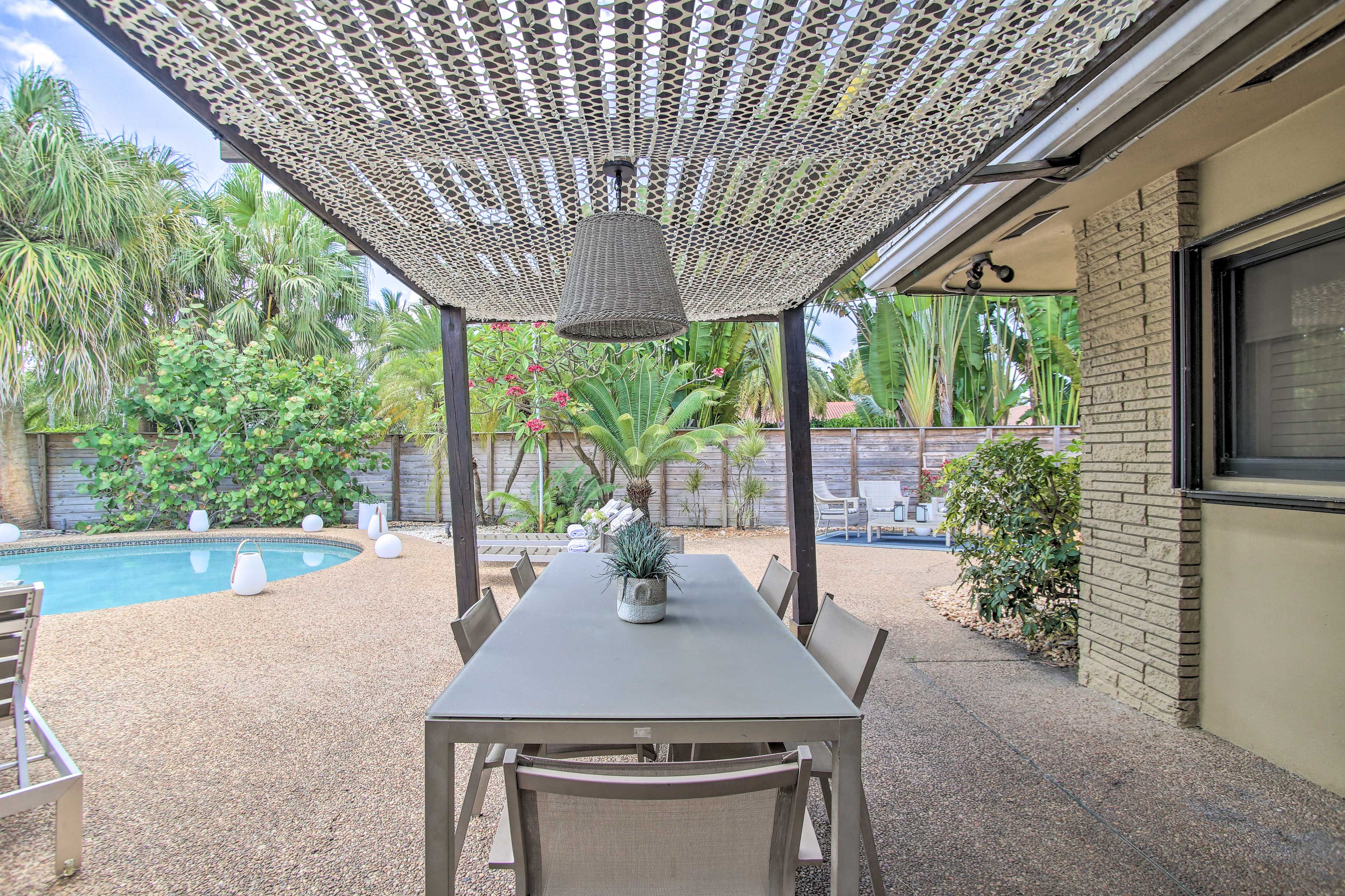 Outdoor Dining Area