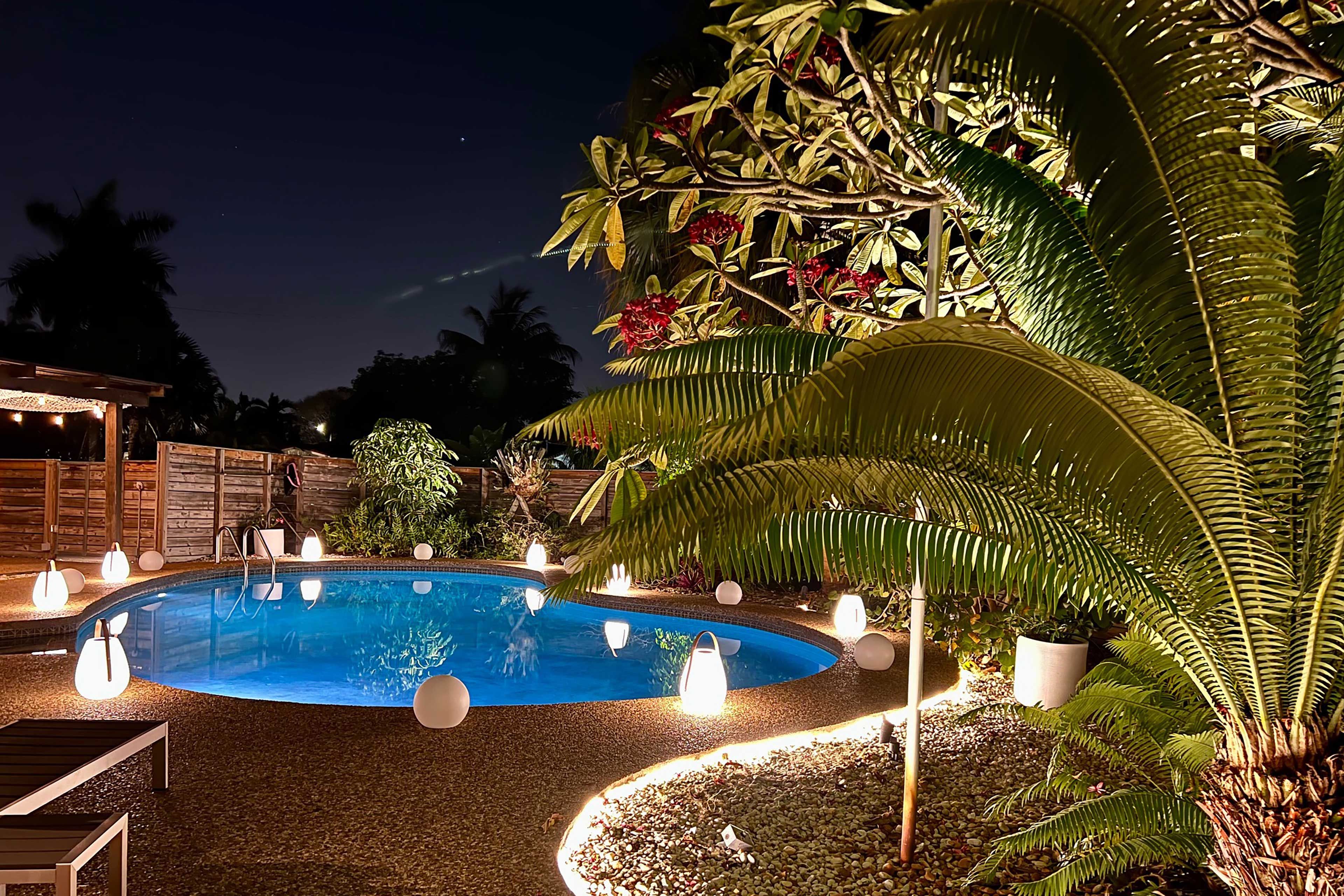 Private Pool | Night View