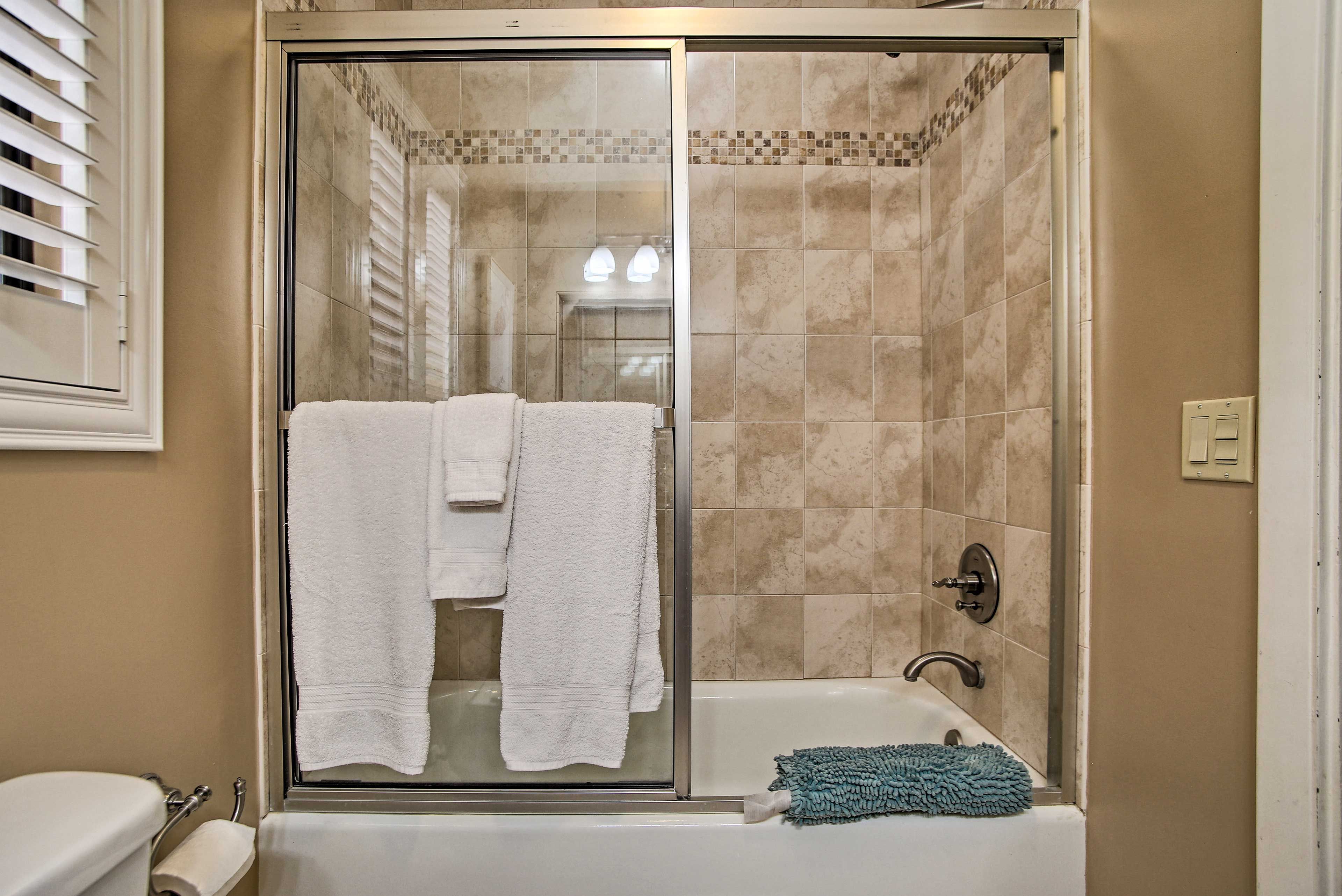 Full Bathroom