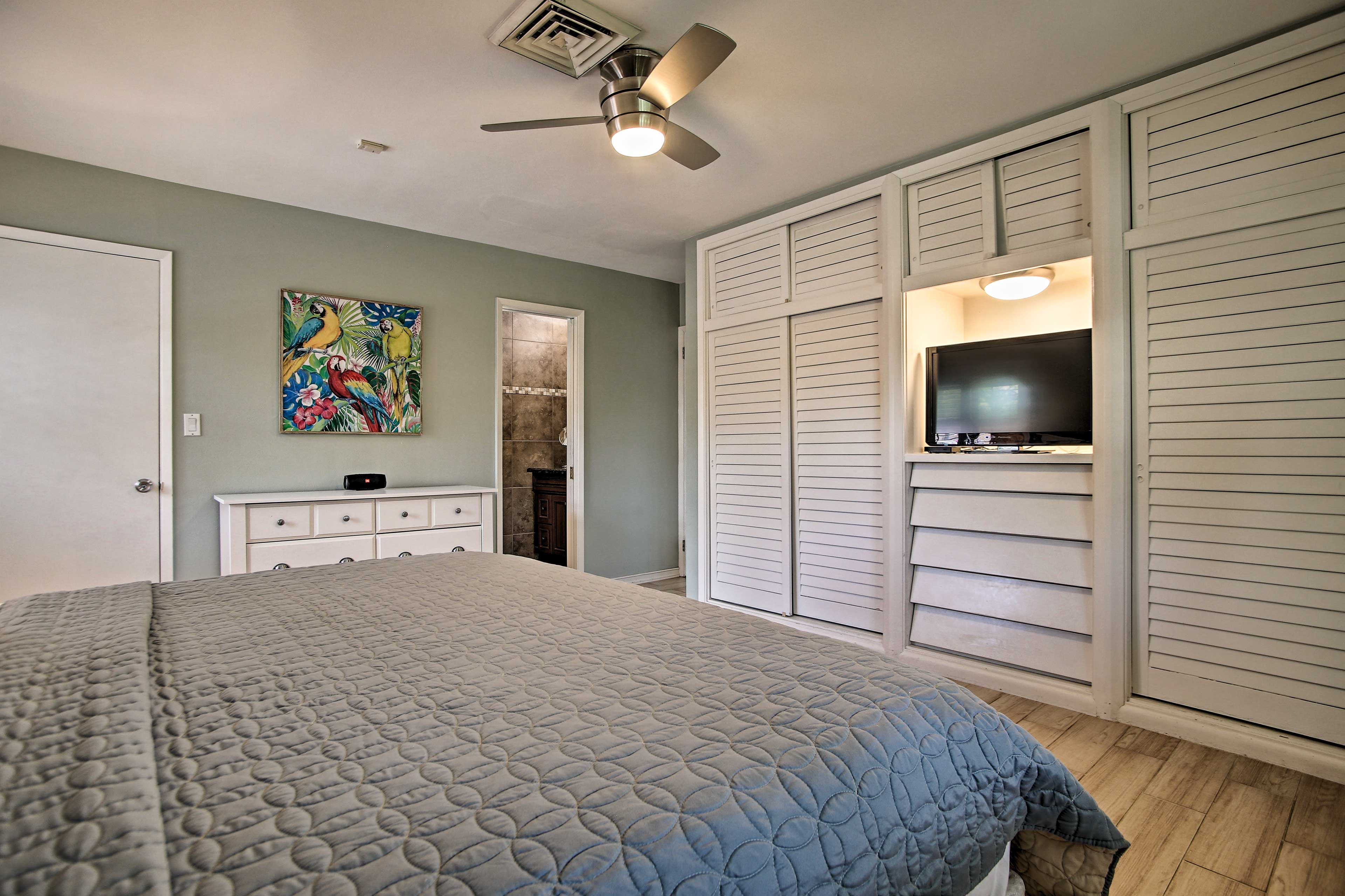 Bedroom 1 | En-Suite Bathroom