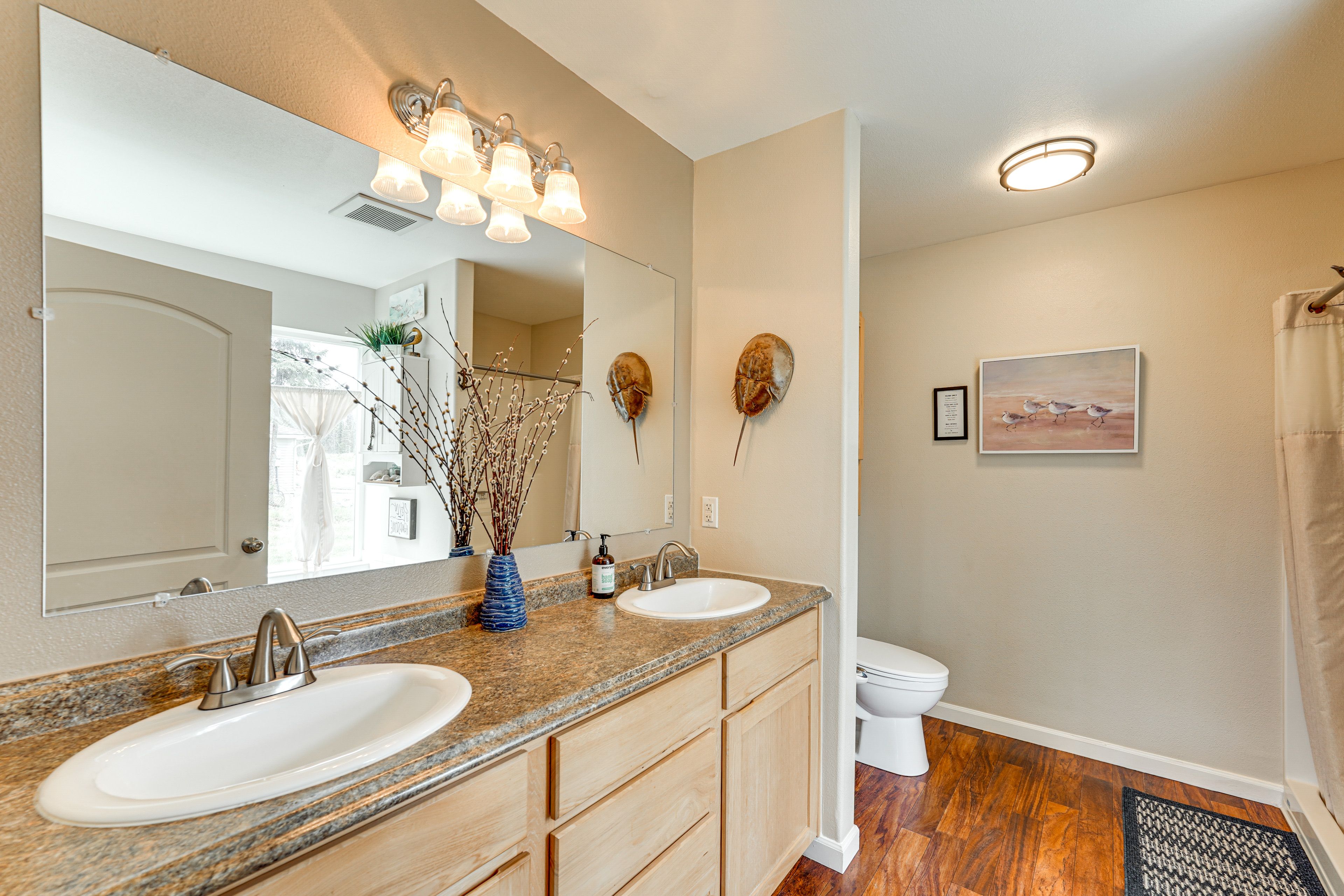 En-Suite Bathroom