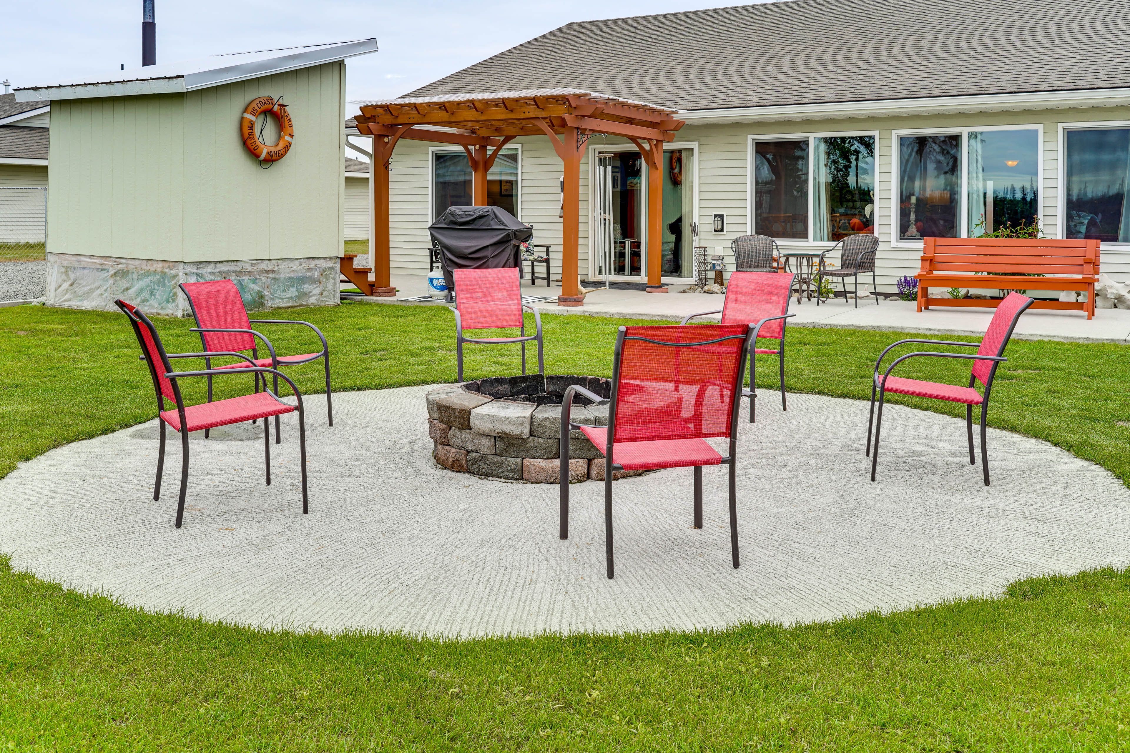 Private Yard | Furnished Patio | Fire Pit