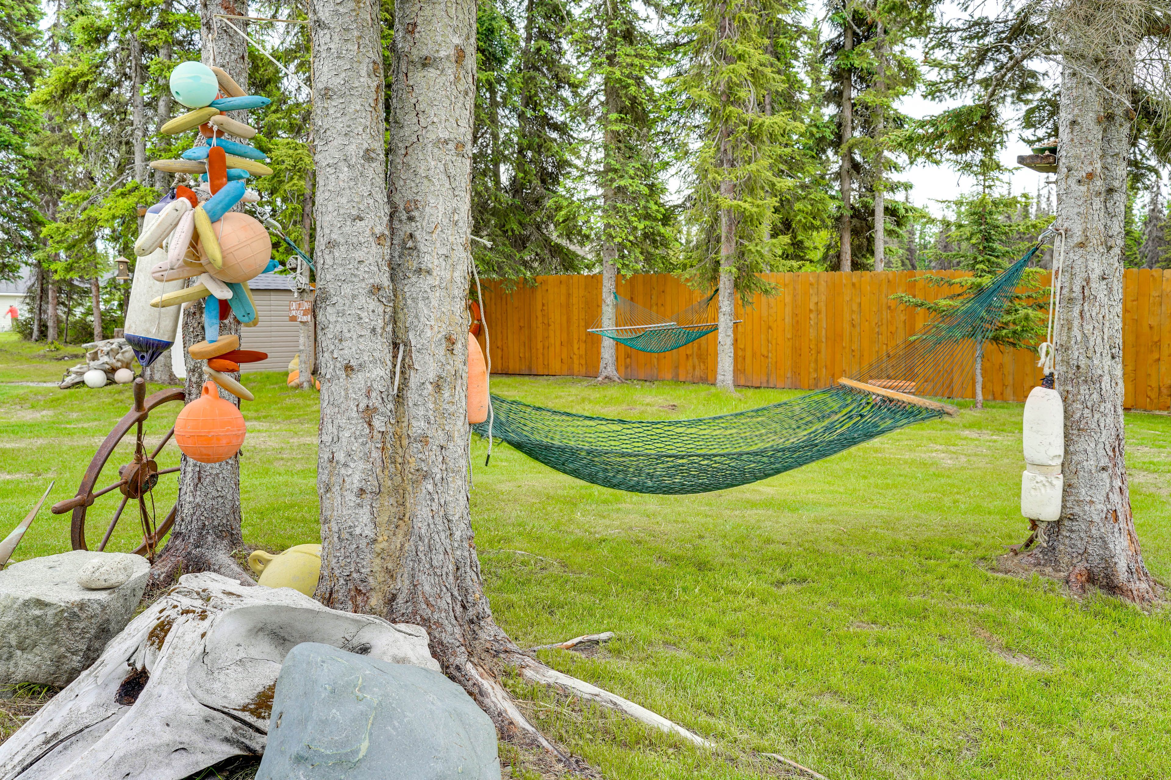 Private Yard | Hammock