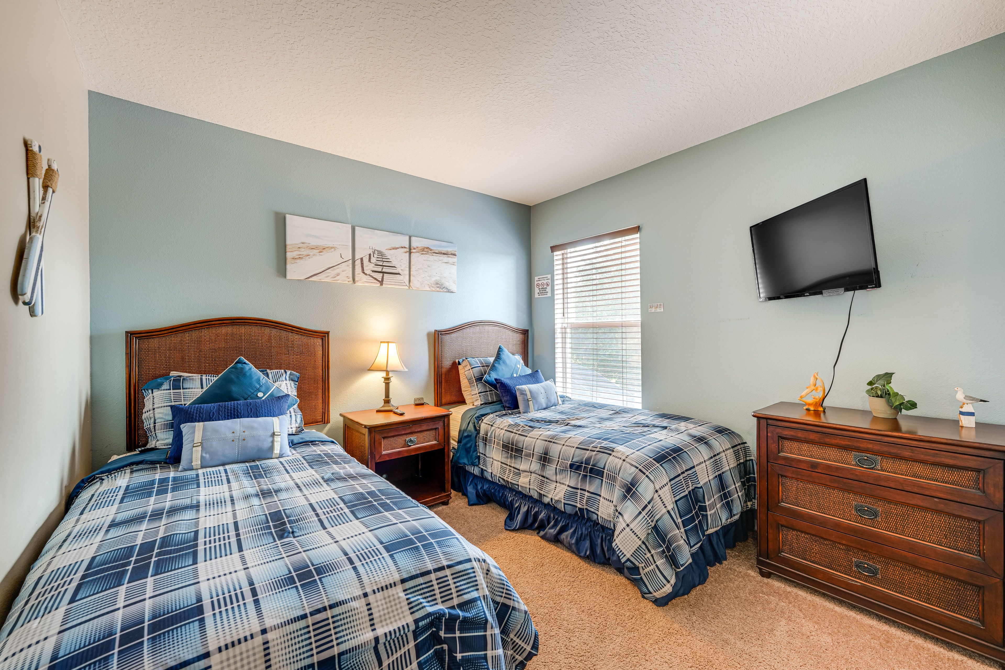 Bedroom 5 | 2 Twin Beds