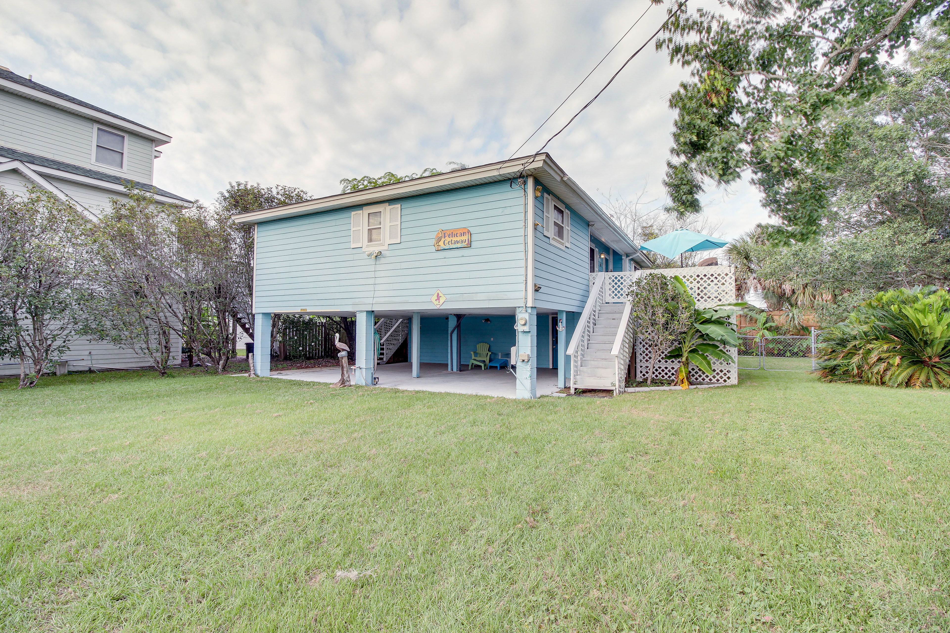 Parking | Carport (2 Vehicles) | Driveway (2 Vehicles)