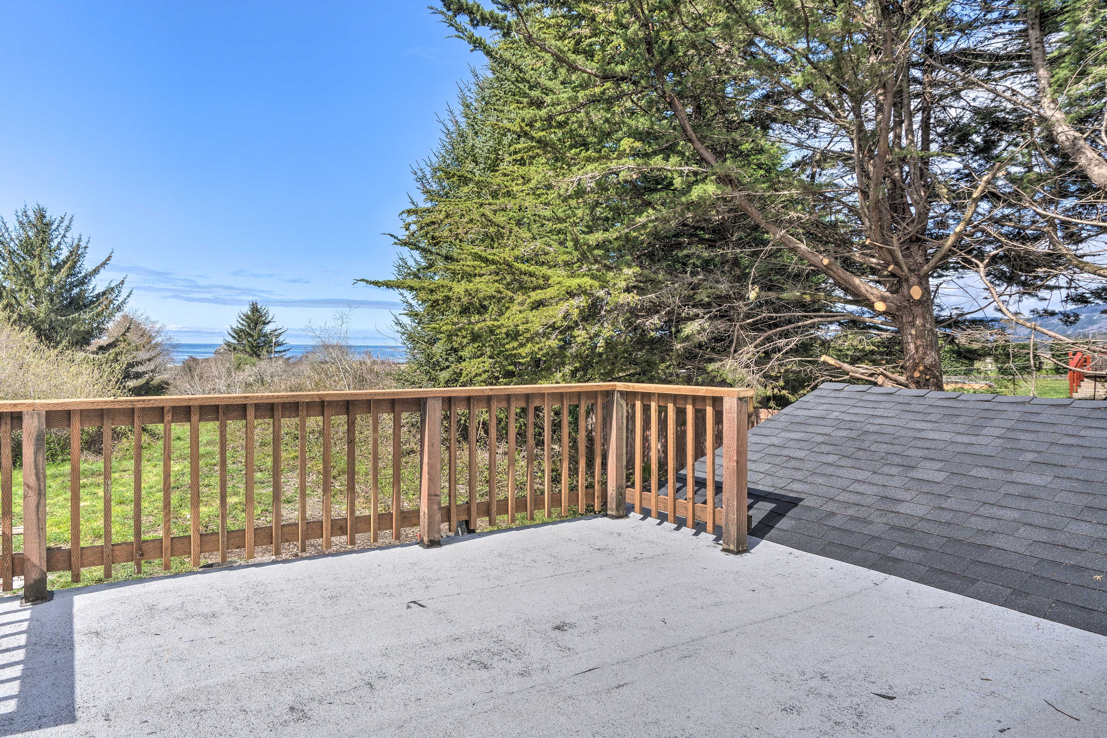 Wraparound Deck