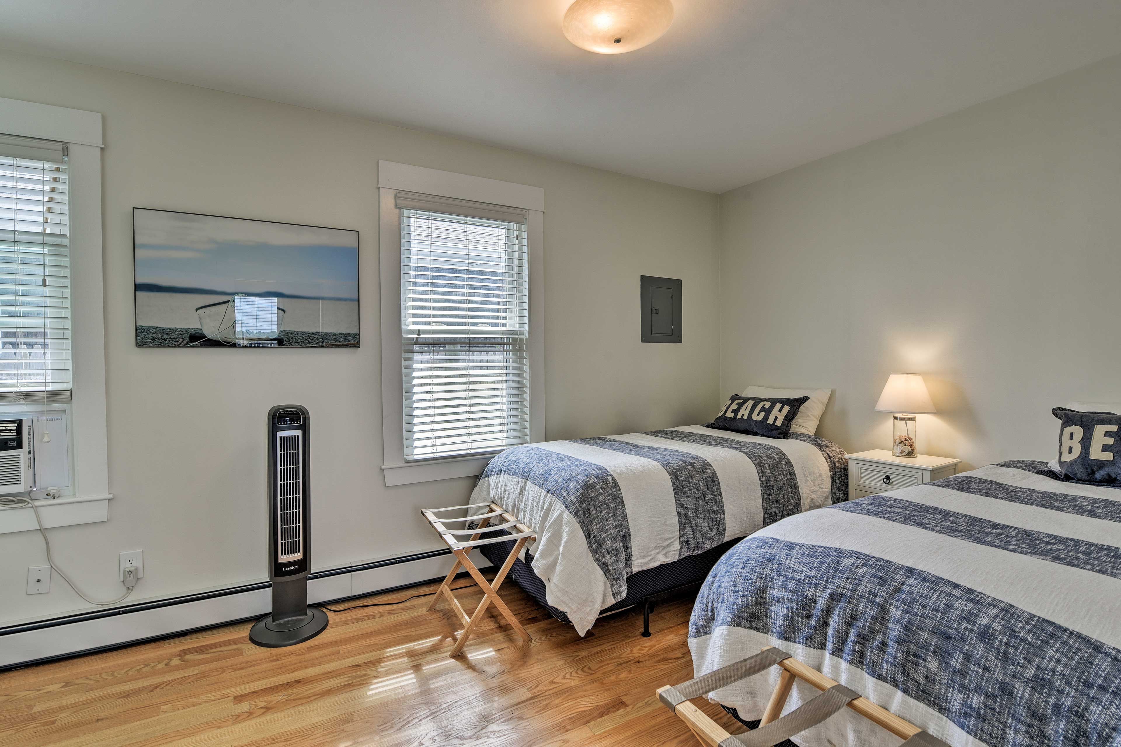 Bedroom 2 | 2 Twin Beds