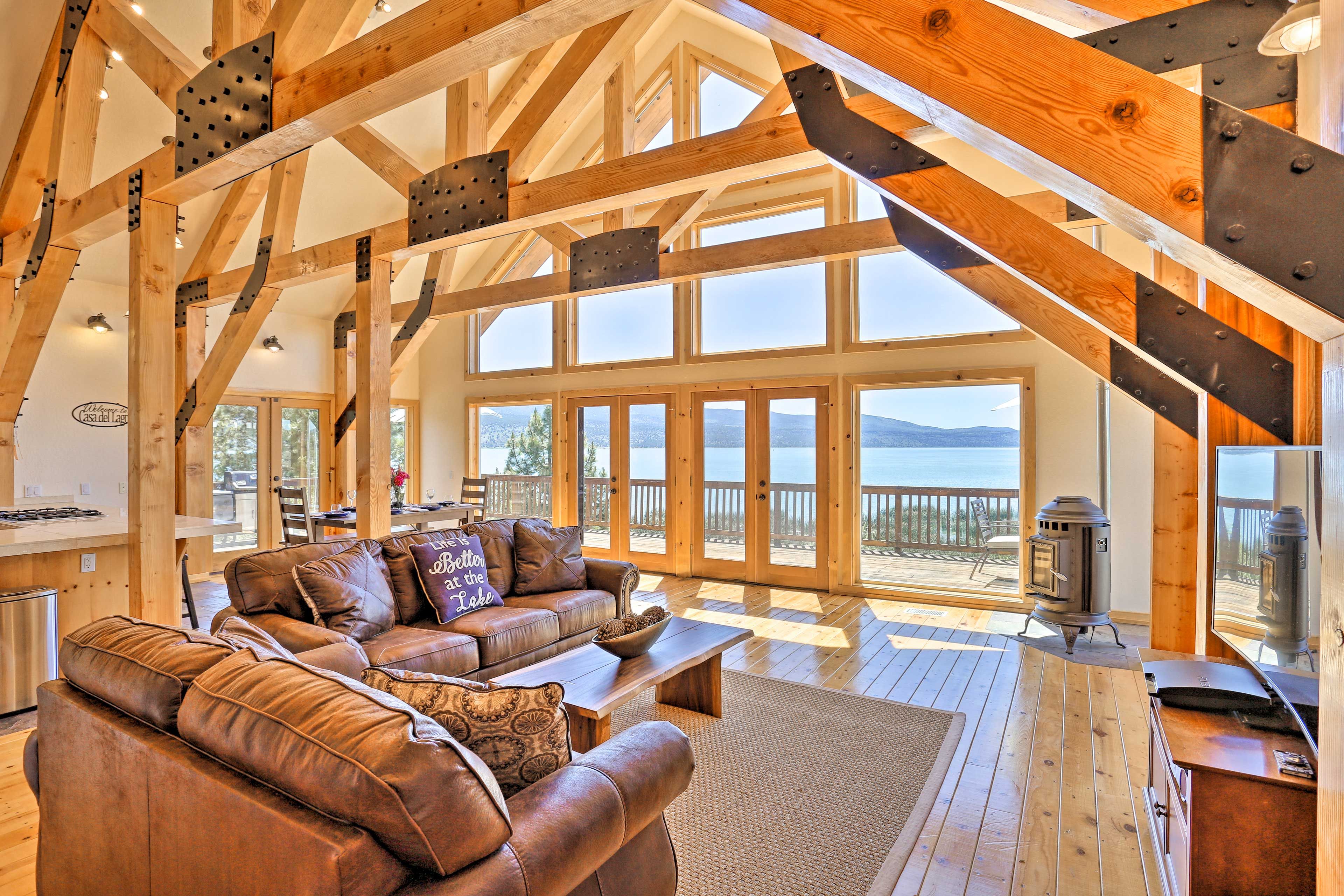 Living Room | Sleeper Sofa