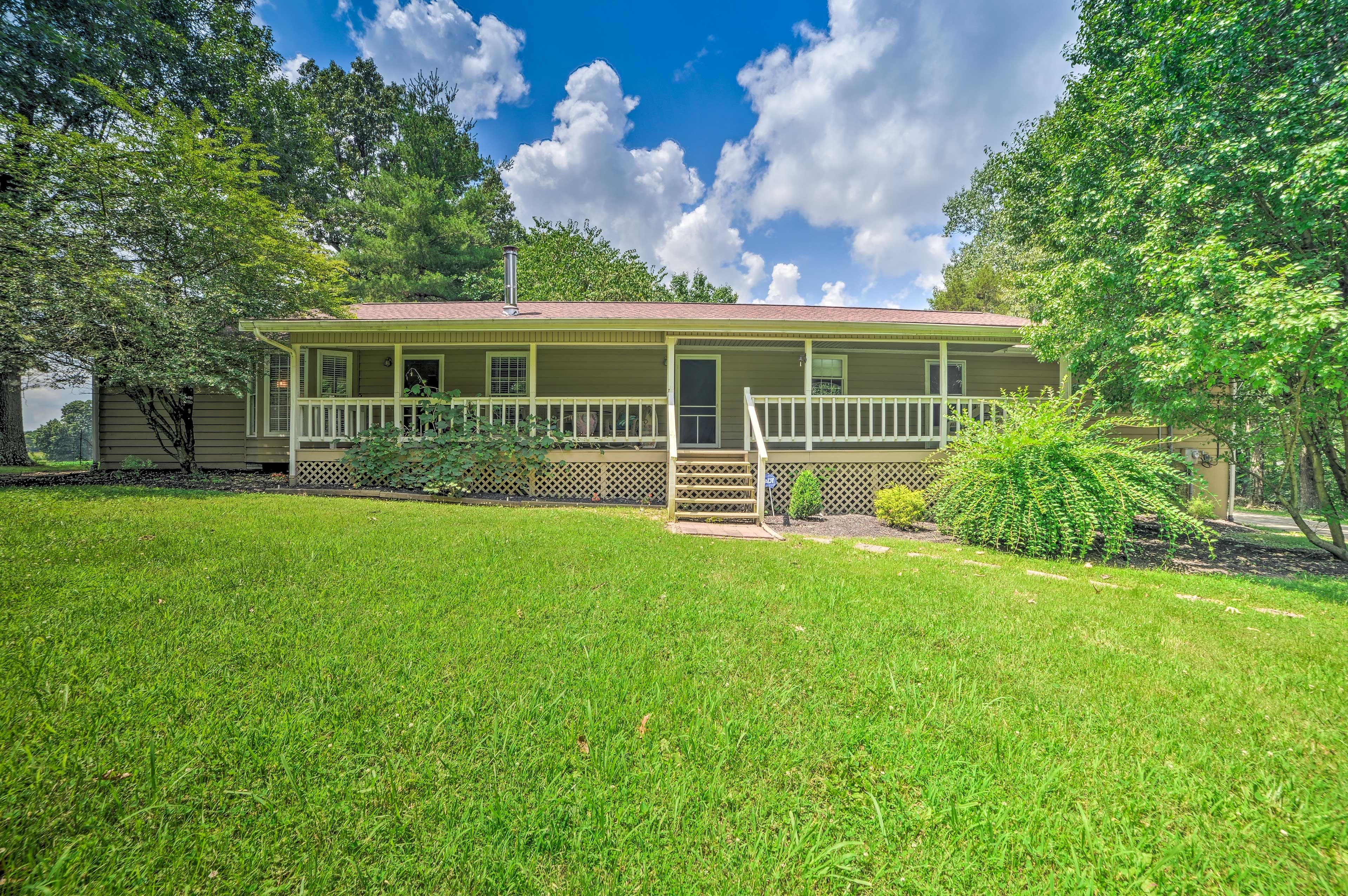 There's tons of room for activities in the yard.