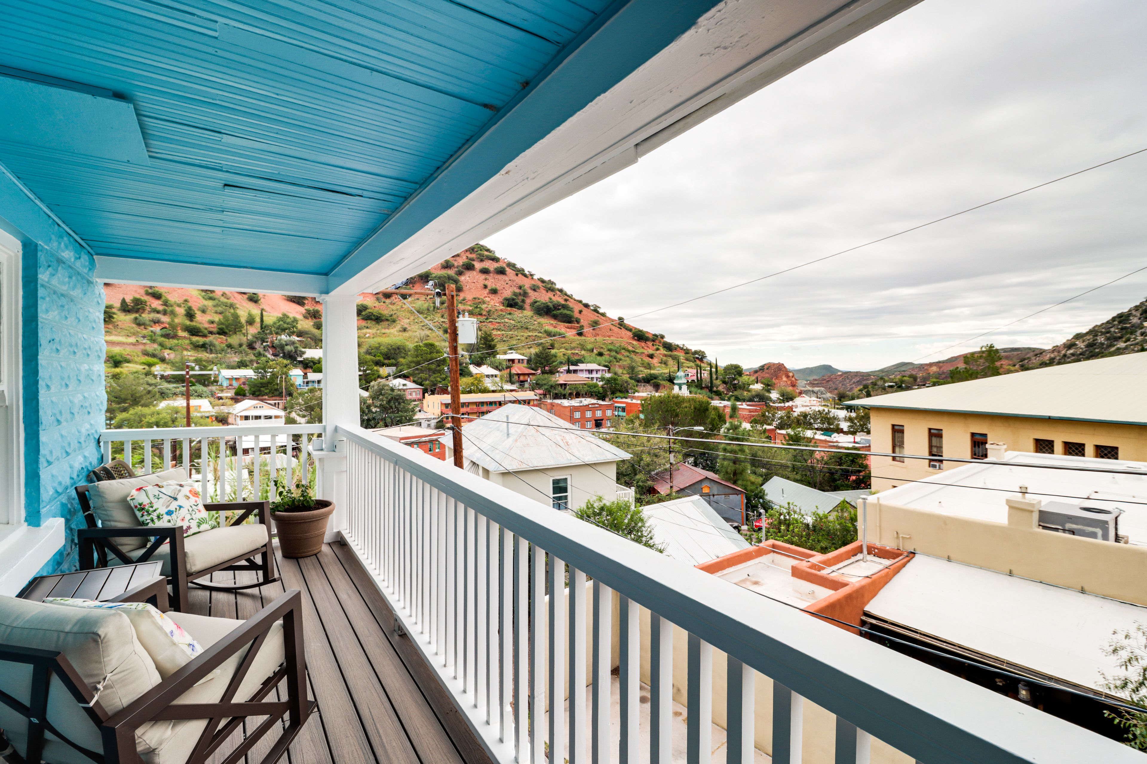 Covered Balcony w/ Seating | Outdoor Dining