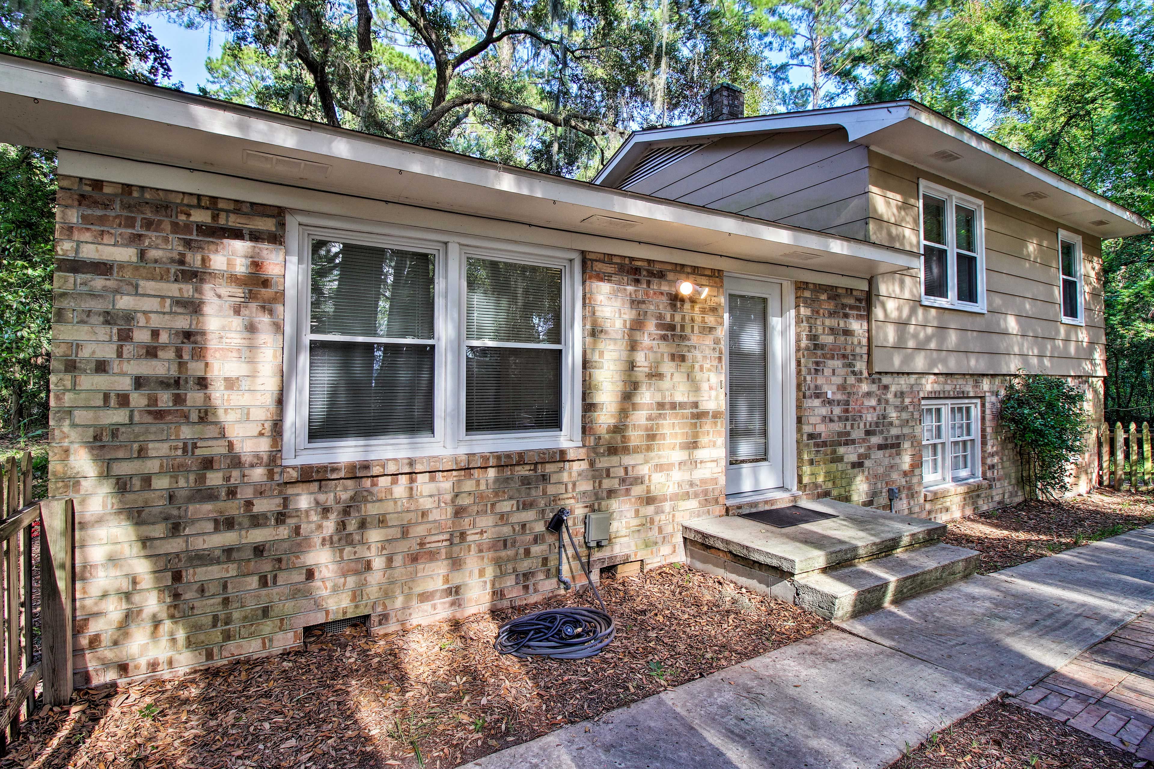 Property Exterior | 2 Exterior Security Camera (Facing Out)