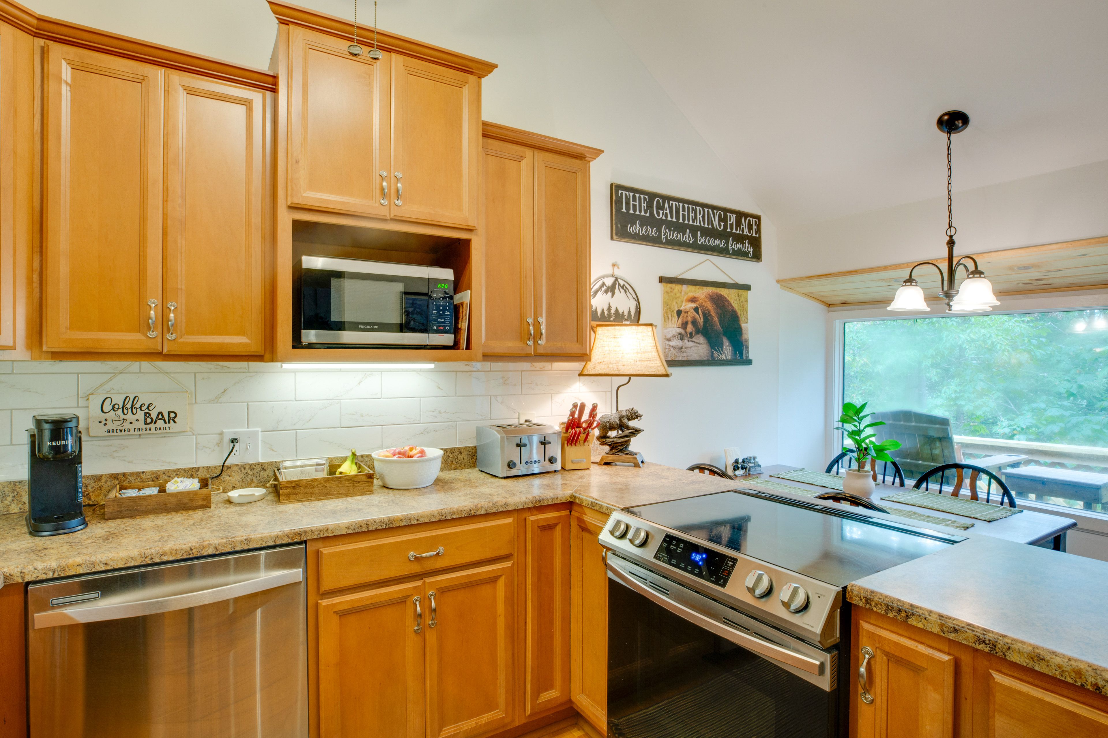 Kitchen | Cooking Basics | Dishware/Flatware | 1st Floor