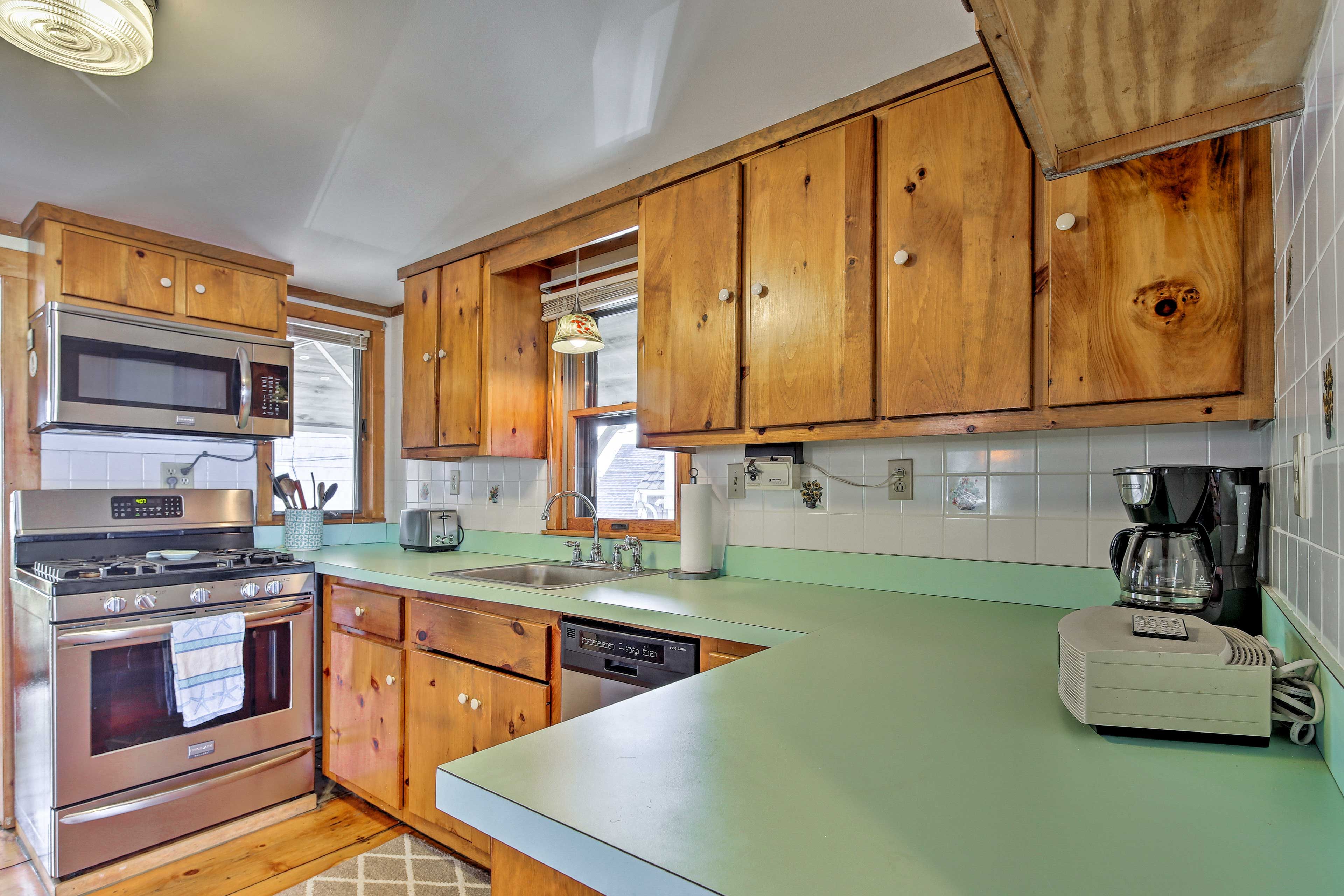Kitchen | Cooking Basics | Drip Coffee Maker