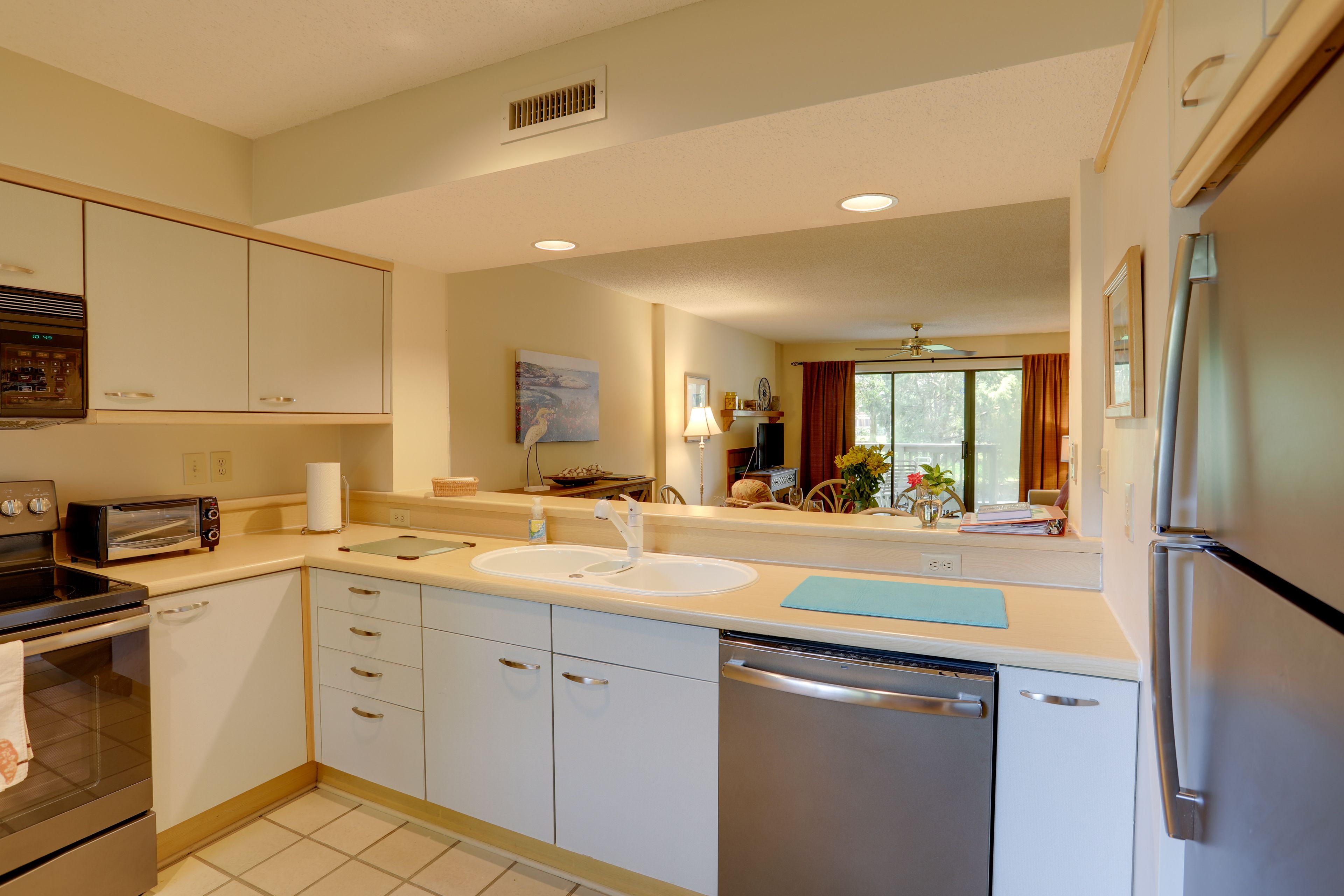 Kitchen | Fully Equipped | Cooking Basics