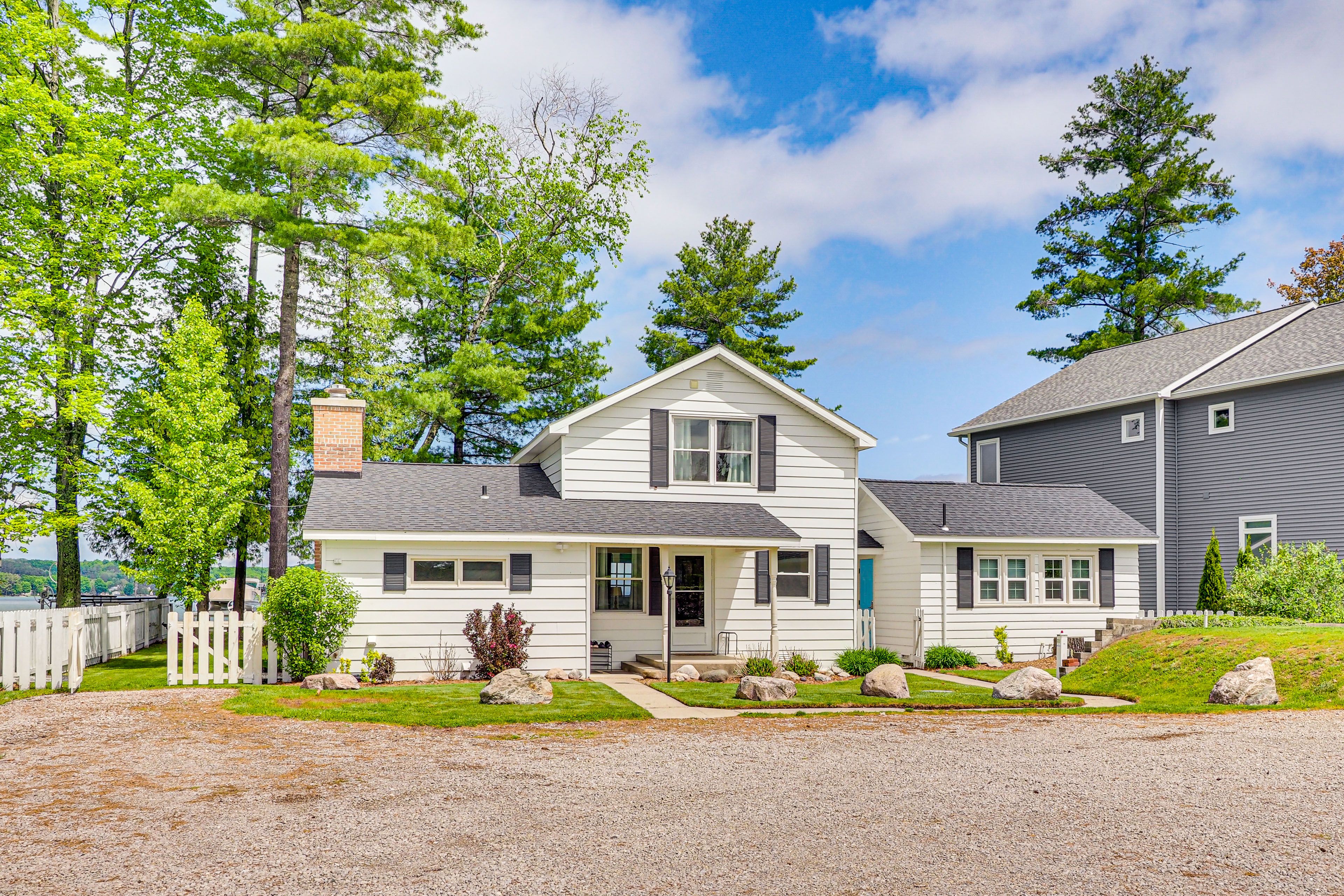 Home Exterior | Driveway Parking (4 Vehicles)