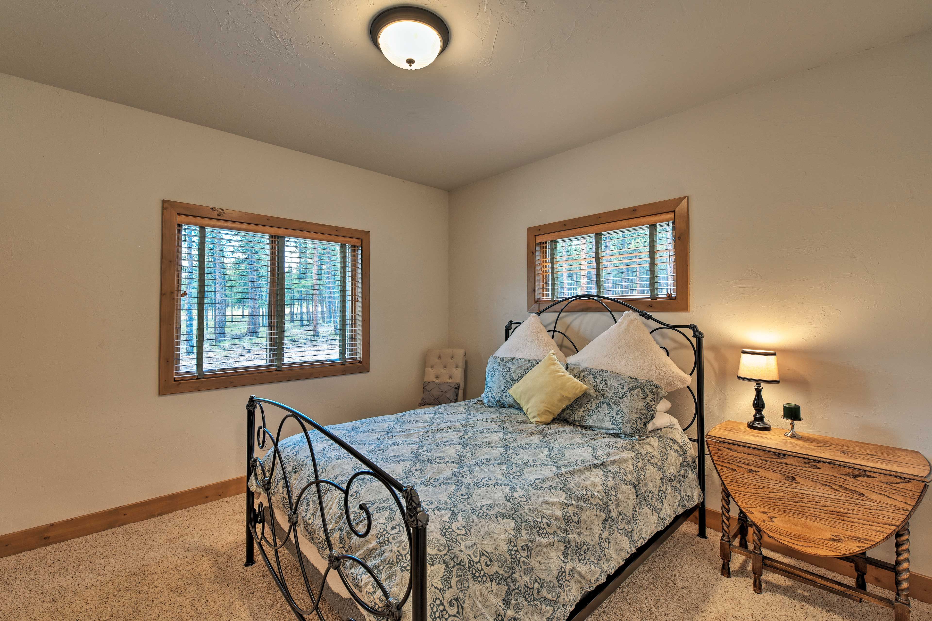 There's another queen bed in this room.