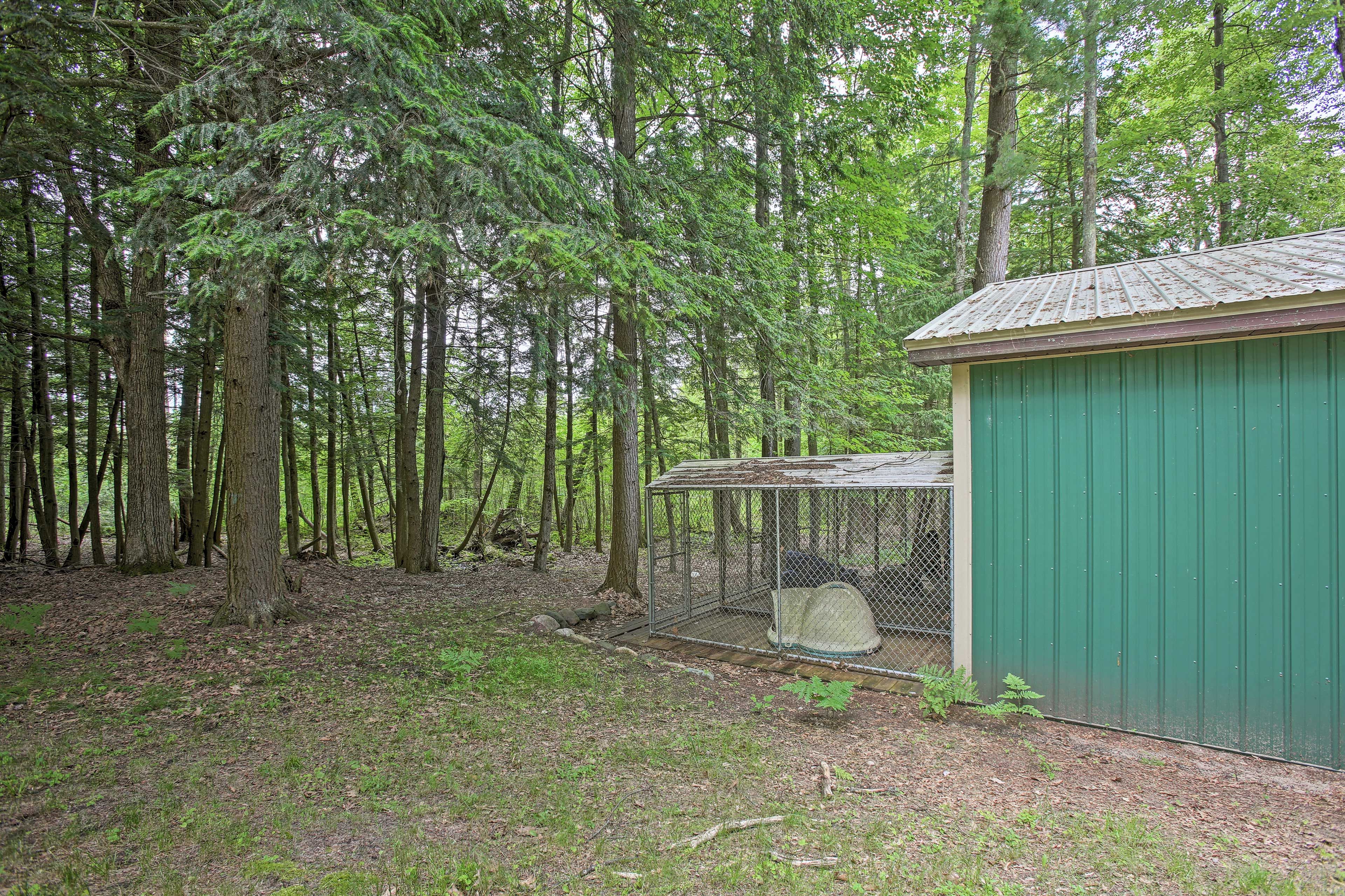 Dog kennels are available for your pets during your stay.