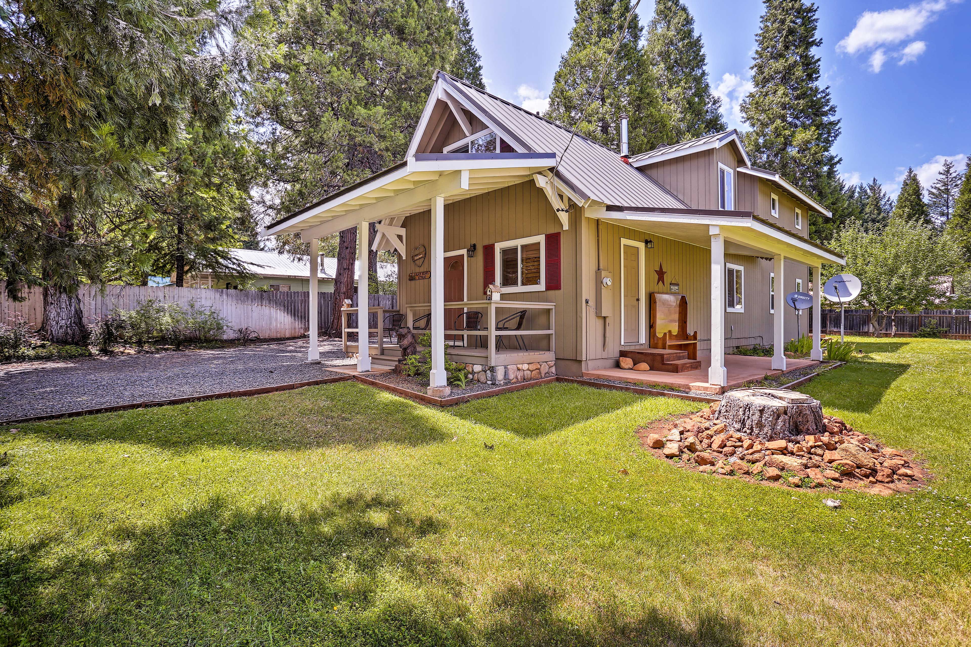 Trinity Center Vacation Rental | 3BR | 2BA | 2 Stories | 1,800 Sq Ft
