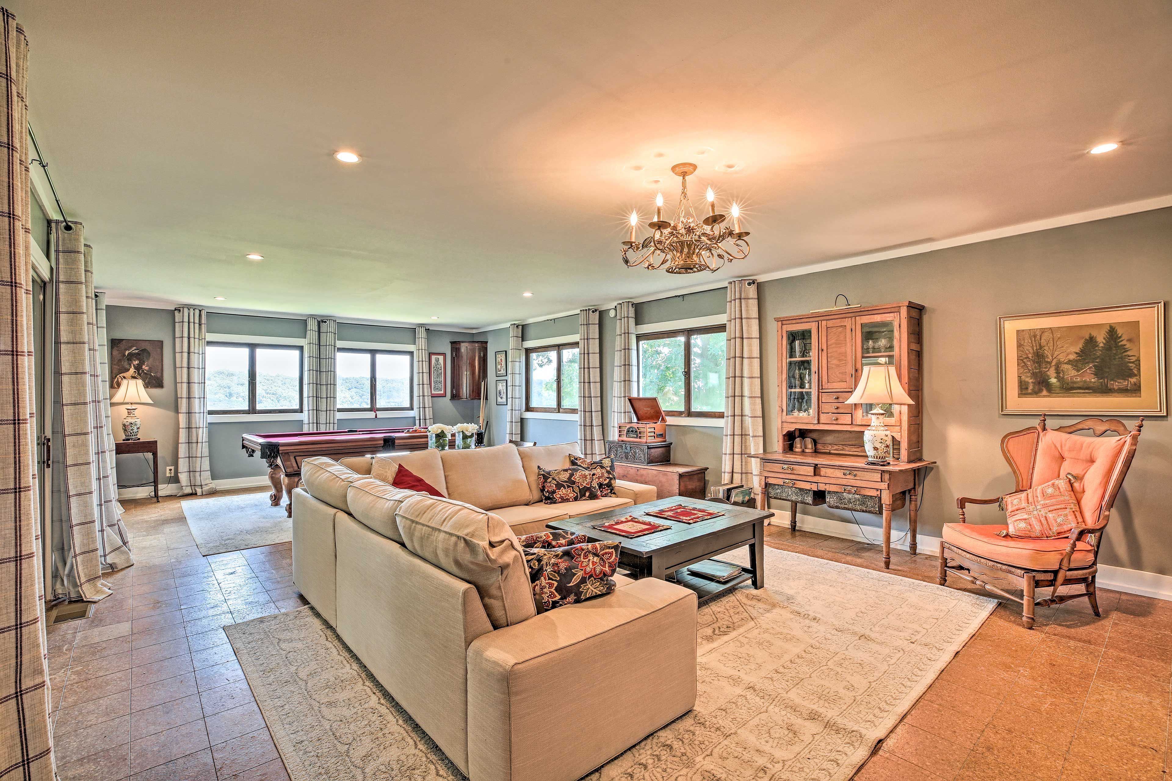 Living Room | Fireplace | Pool Table