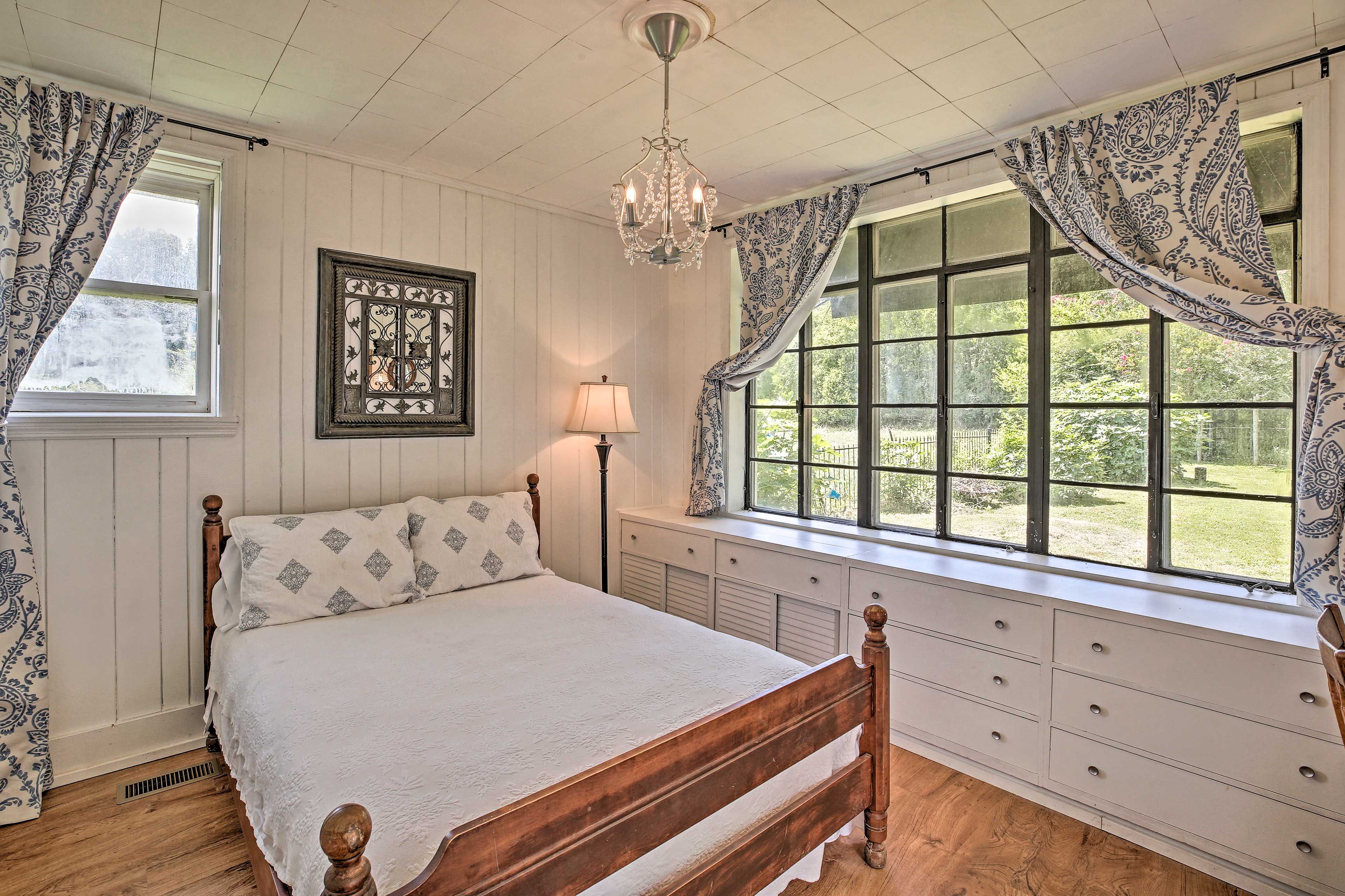 Bedroom 2 | Full Bed