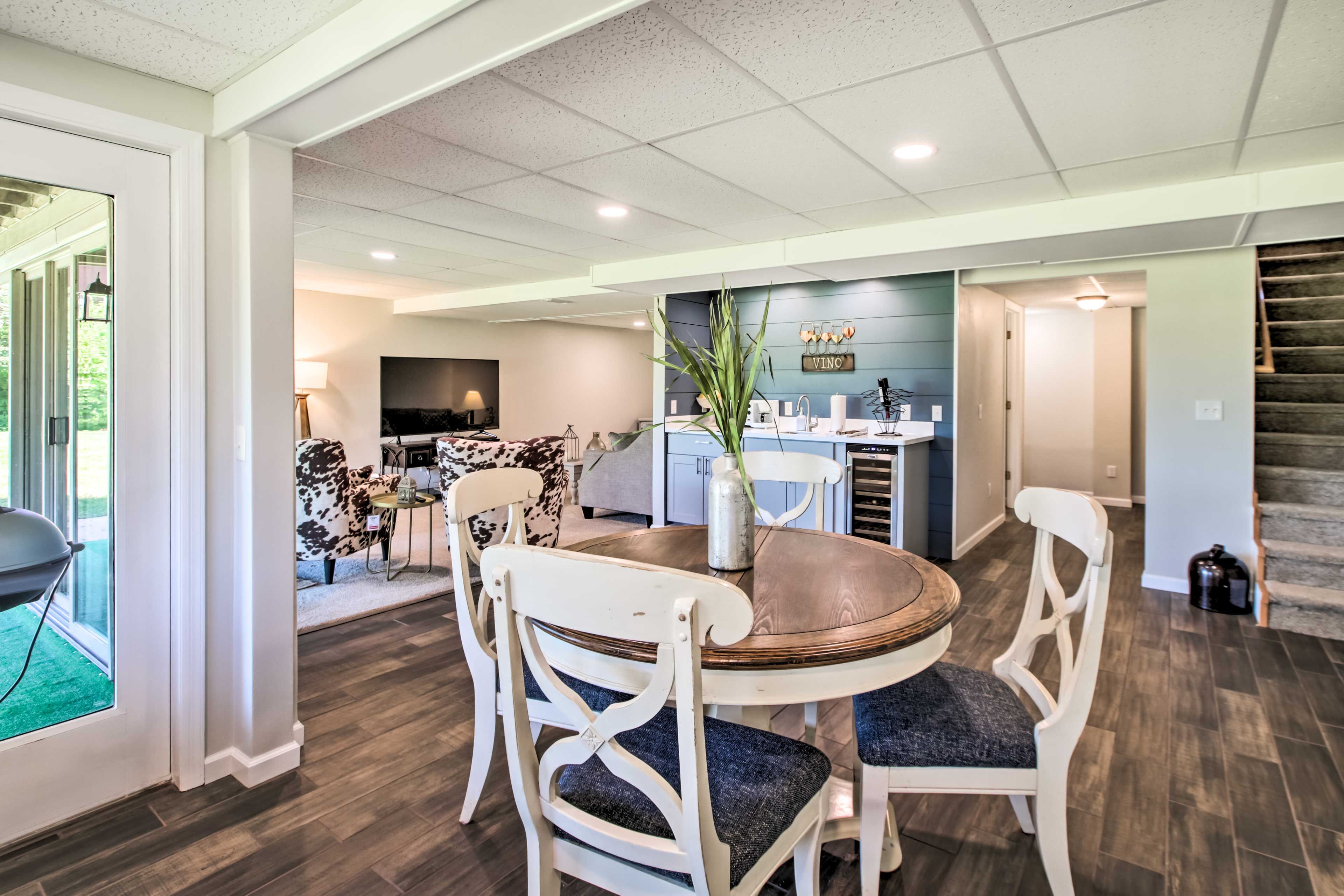Lower Level Living Area | Dining Table | Family Room | Bar | Wine Fridge