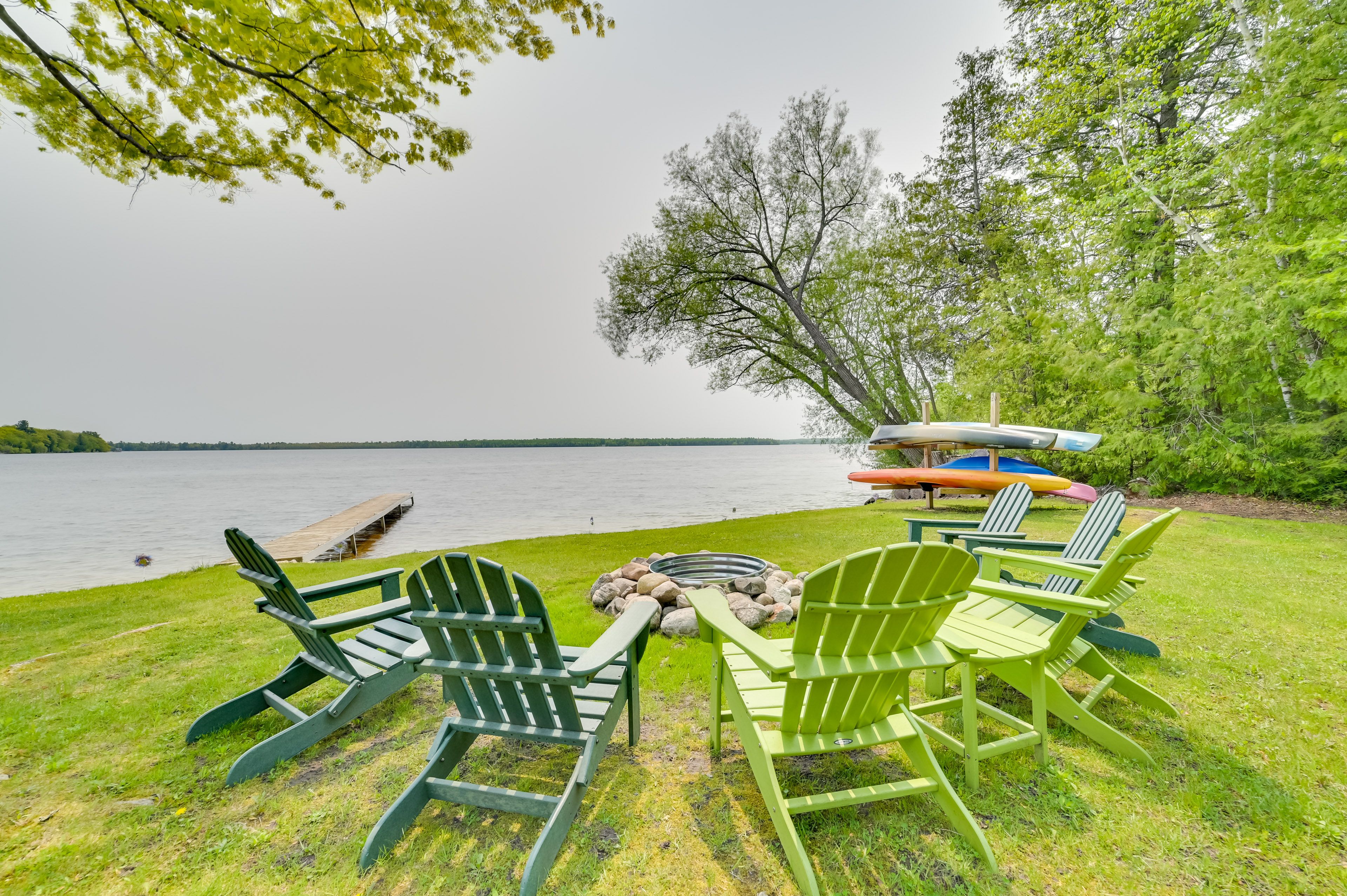 Shared Amenities | Fire Pit | Kayaks | Dock