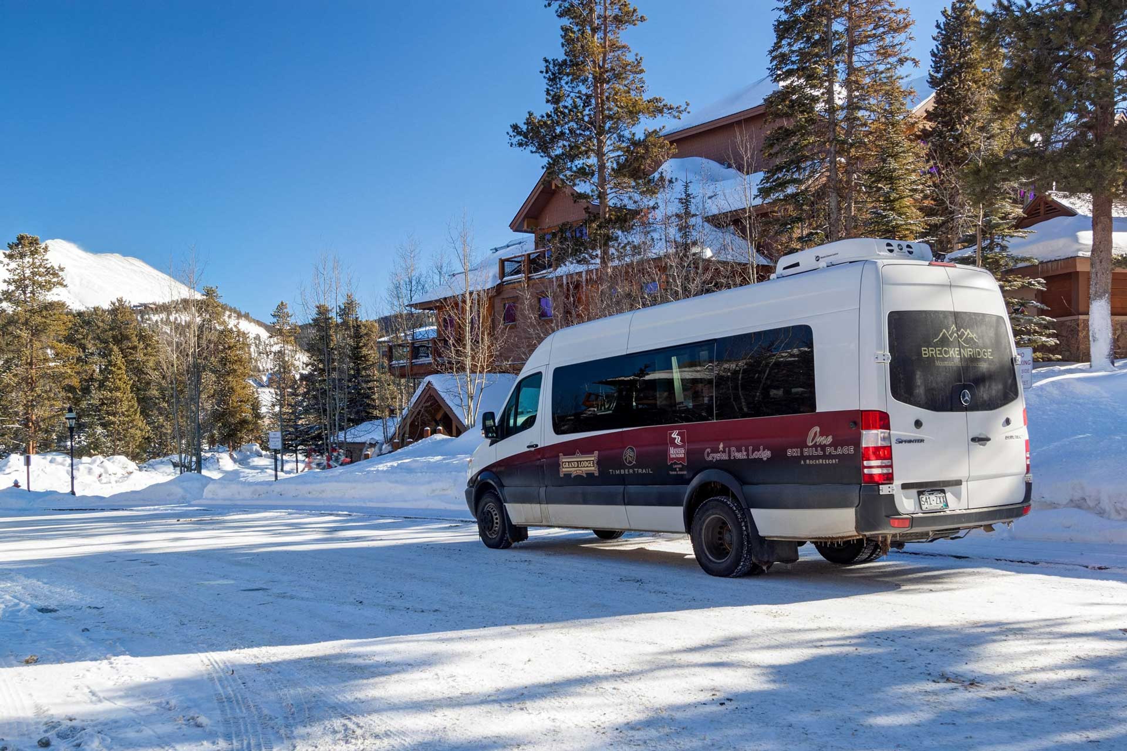 Mountain Thunder Community Amenities | Free Shuttle