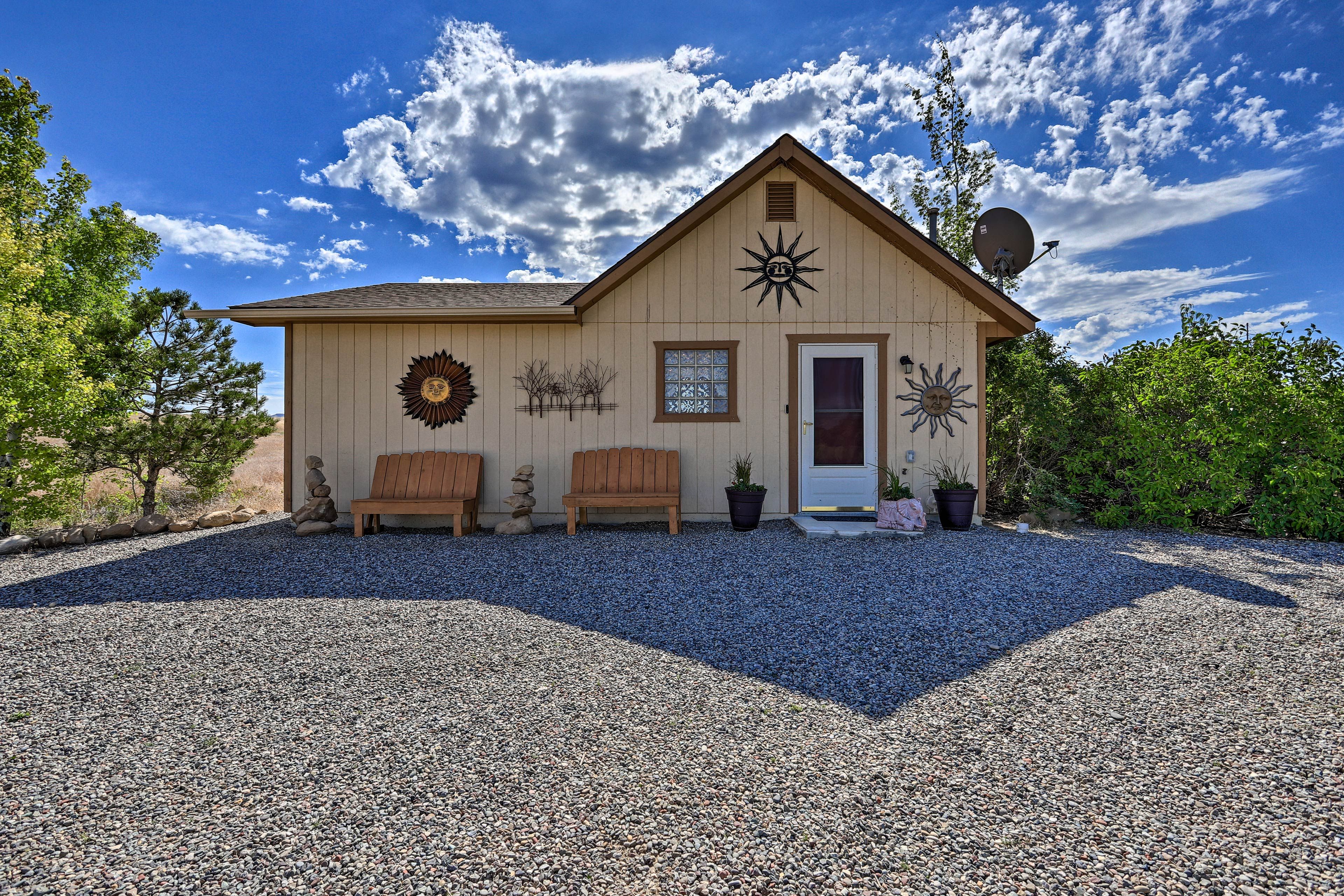 Pack your bags for a getaway at this charming 1-bed, 1-bath Palisade home!