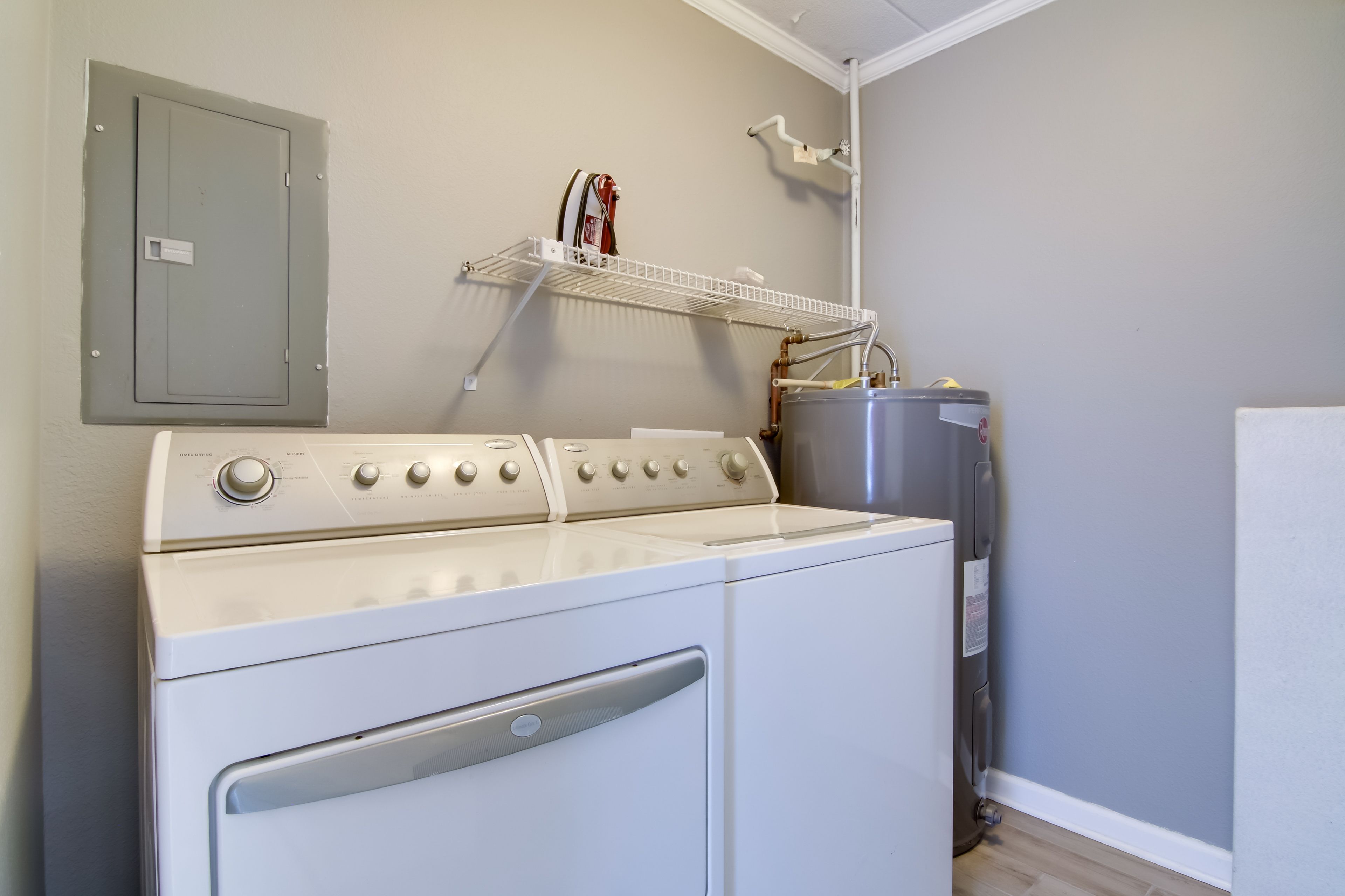 In-Unit Laundry | Washer & Dryer