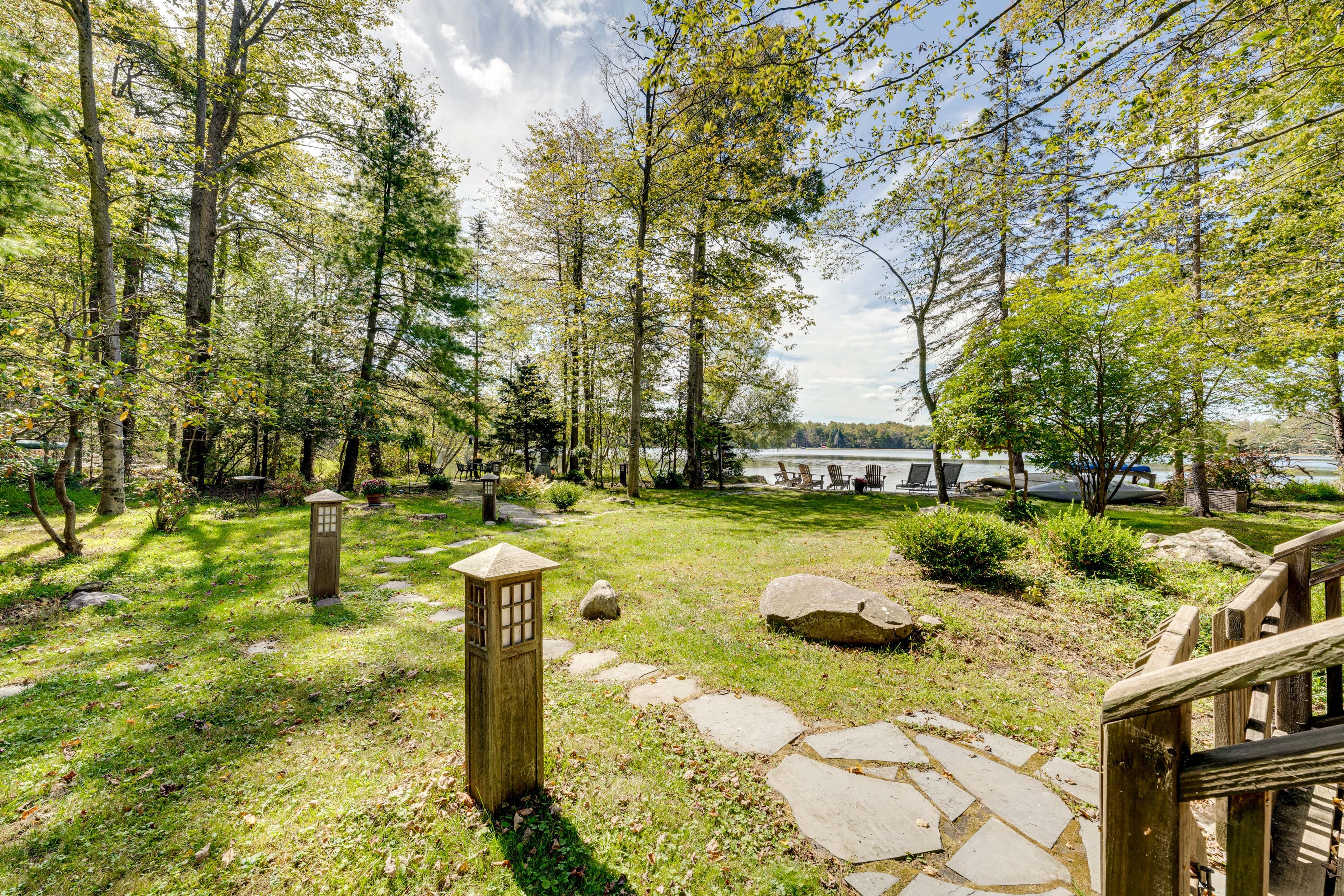 Yard | Lake Access