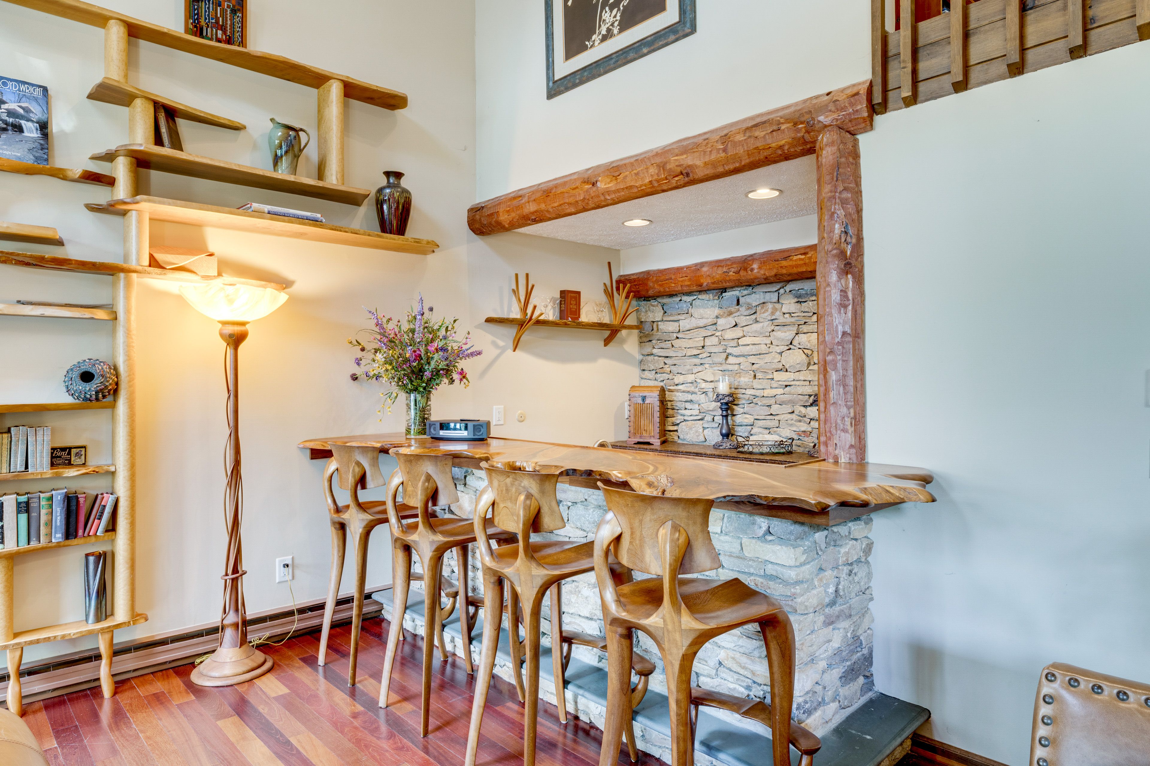 Wet Bar | 1st Floor