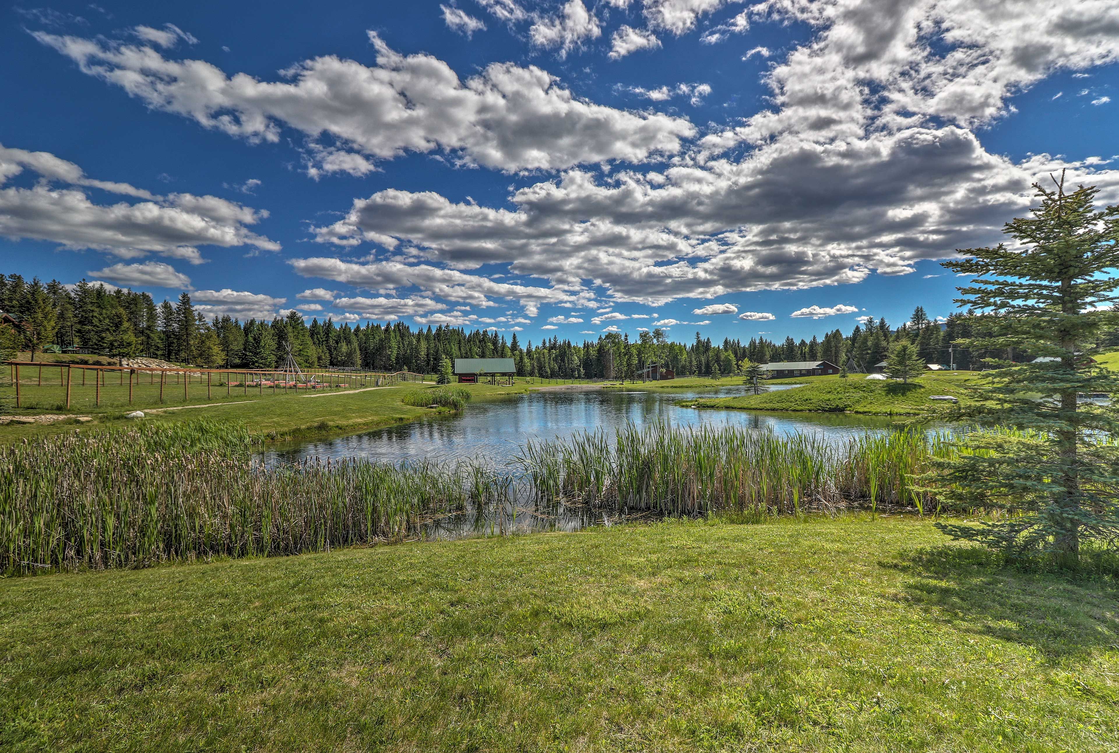 Take the kayaks and paddleboards  out on the private lake.