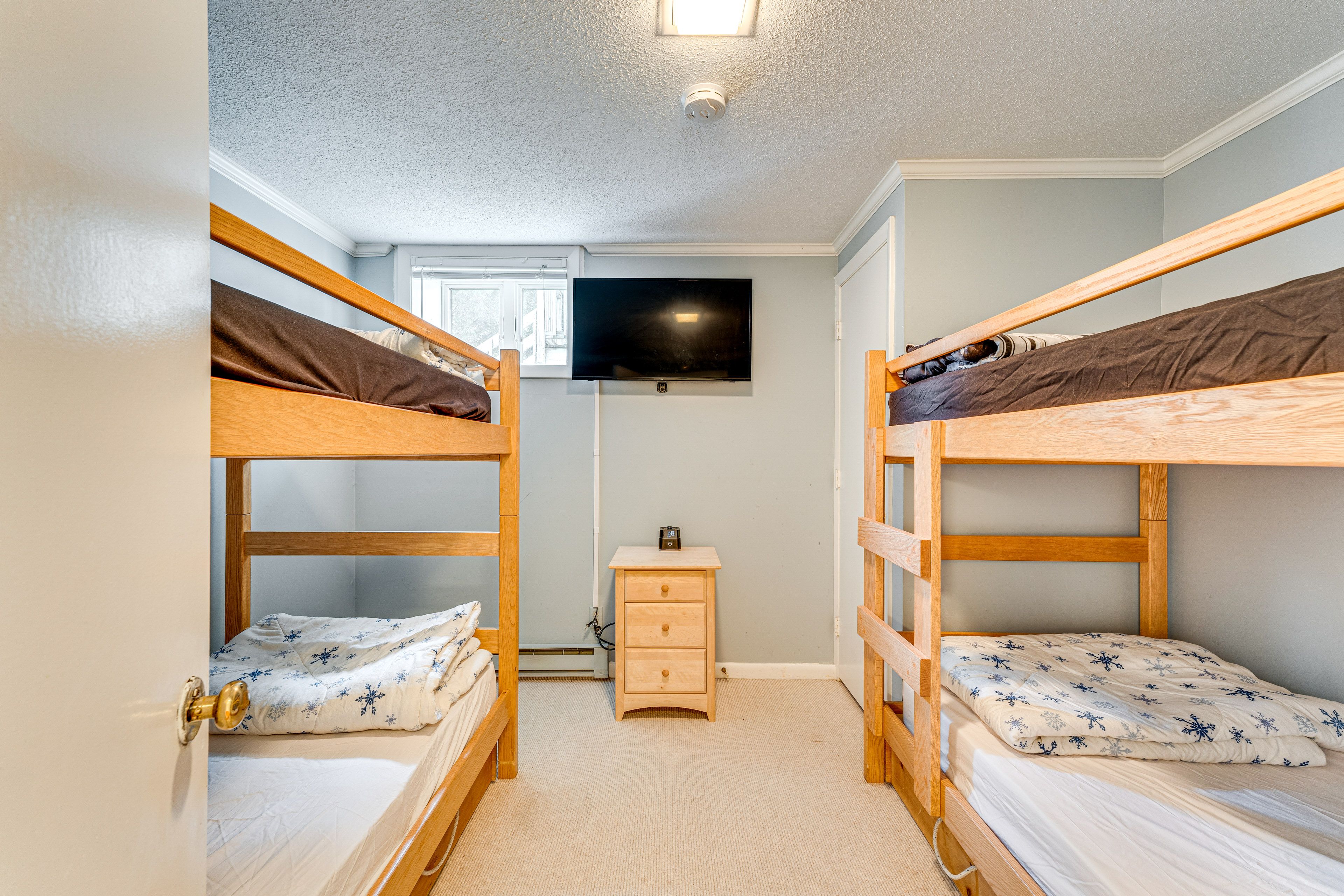 Bedroom 3 | 2 Twin Bunk Beds