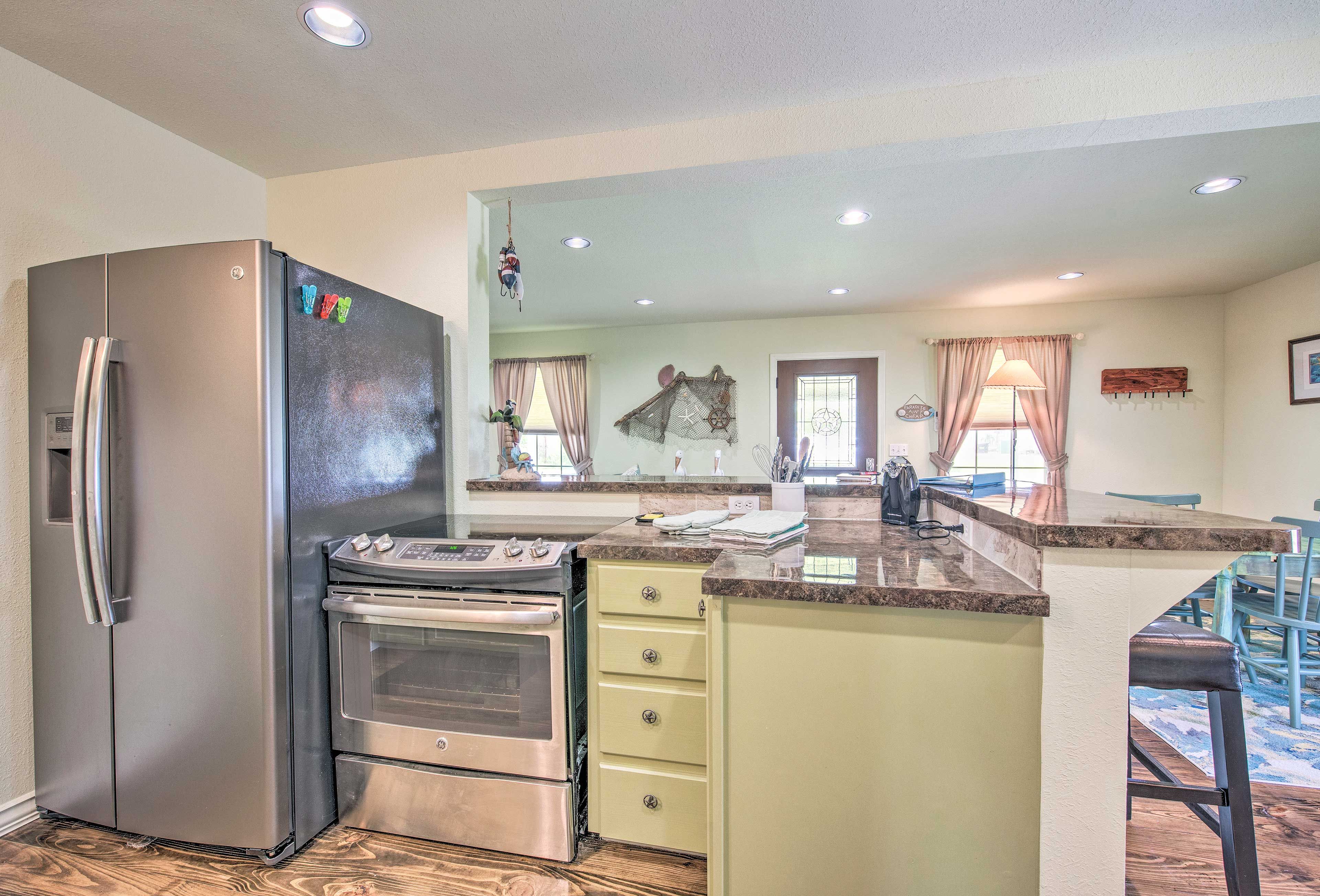 Make use of the well-equipped kitchen with stainless steel appliances.