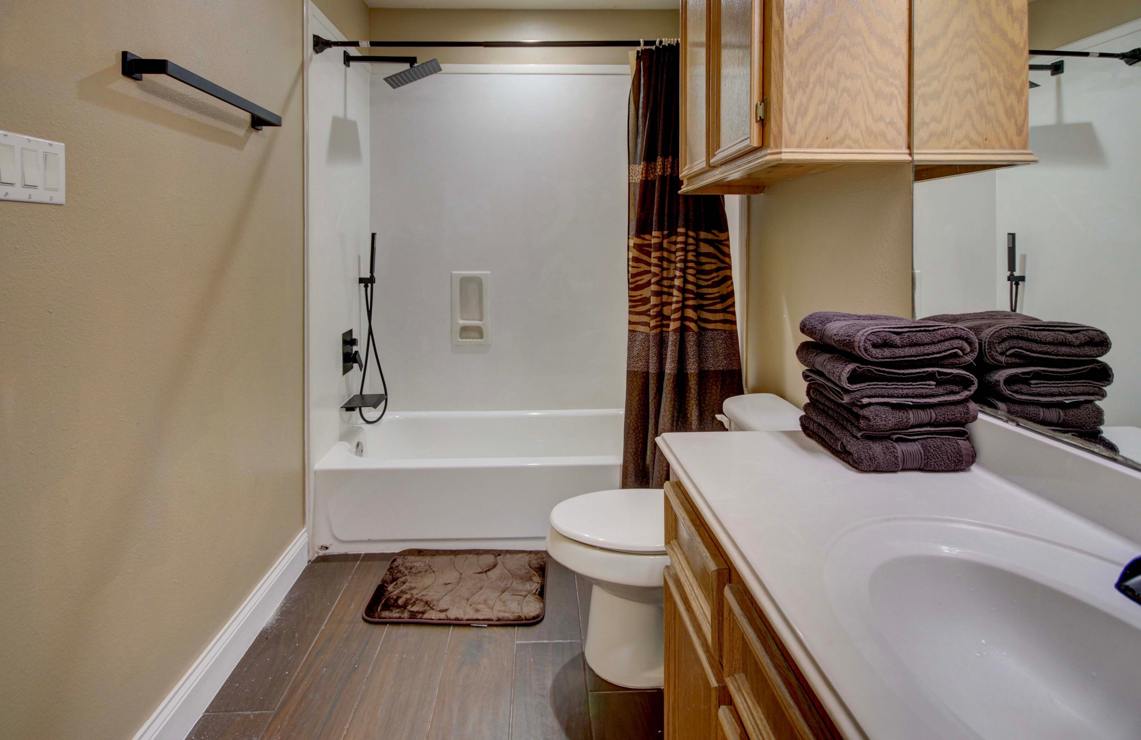 En-Suite Bathroom