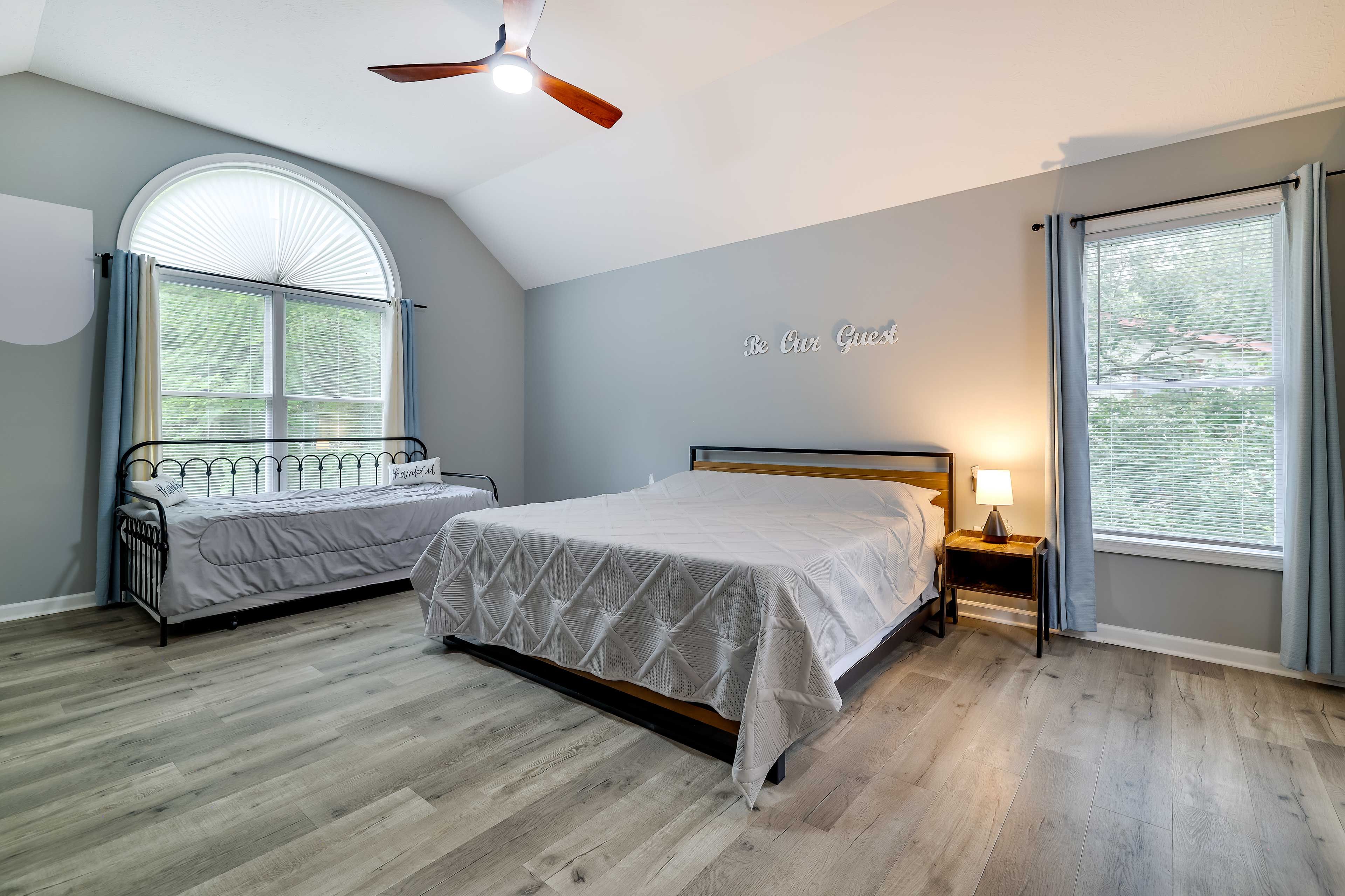 Bedroom 1 | King Bed | Twin Daybed w/ Twin Trundle