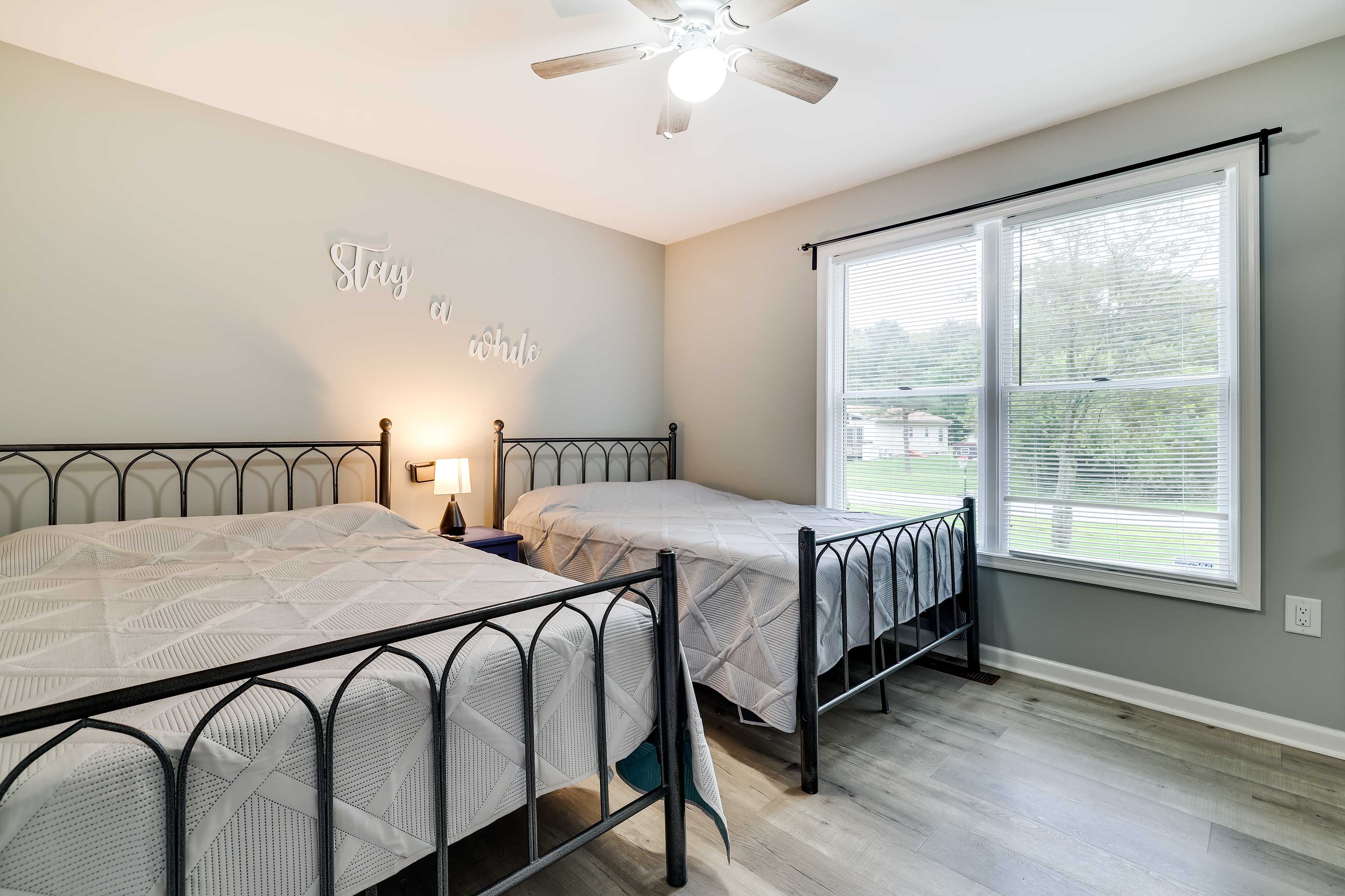 Bedroom 3 | 2 Full Beds