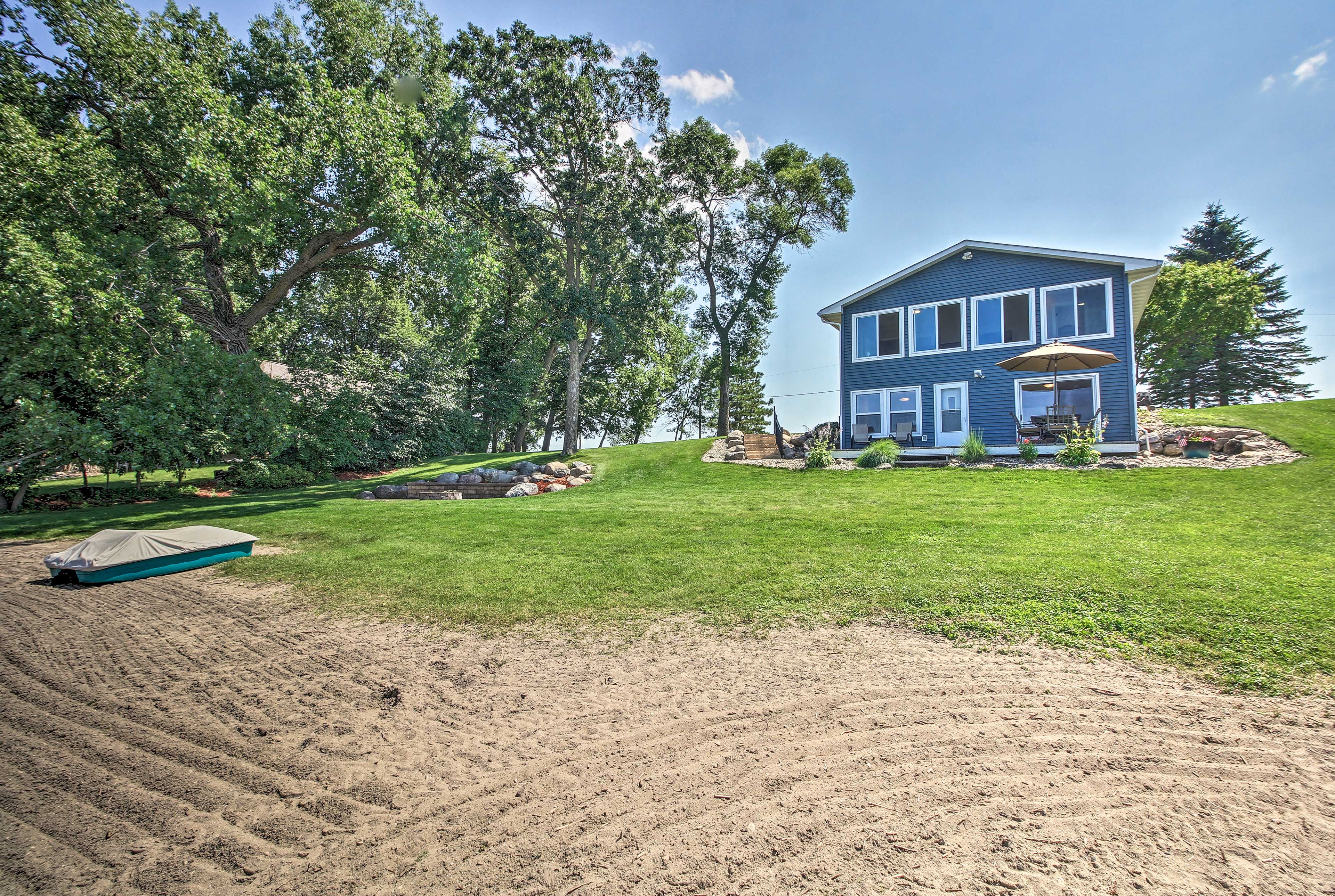 Home Exterior & Beach