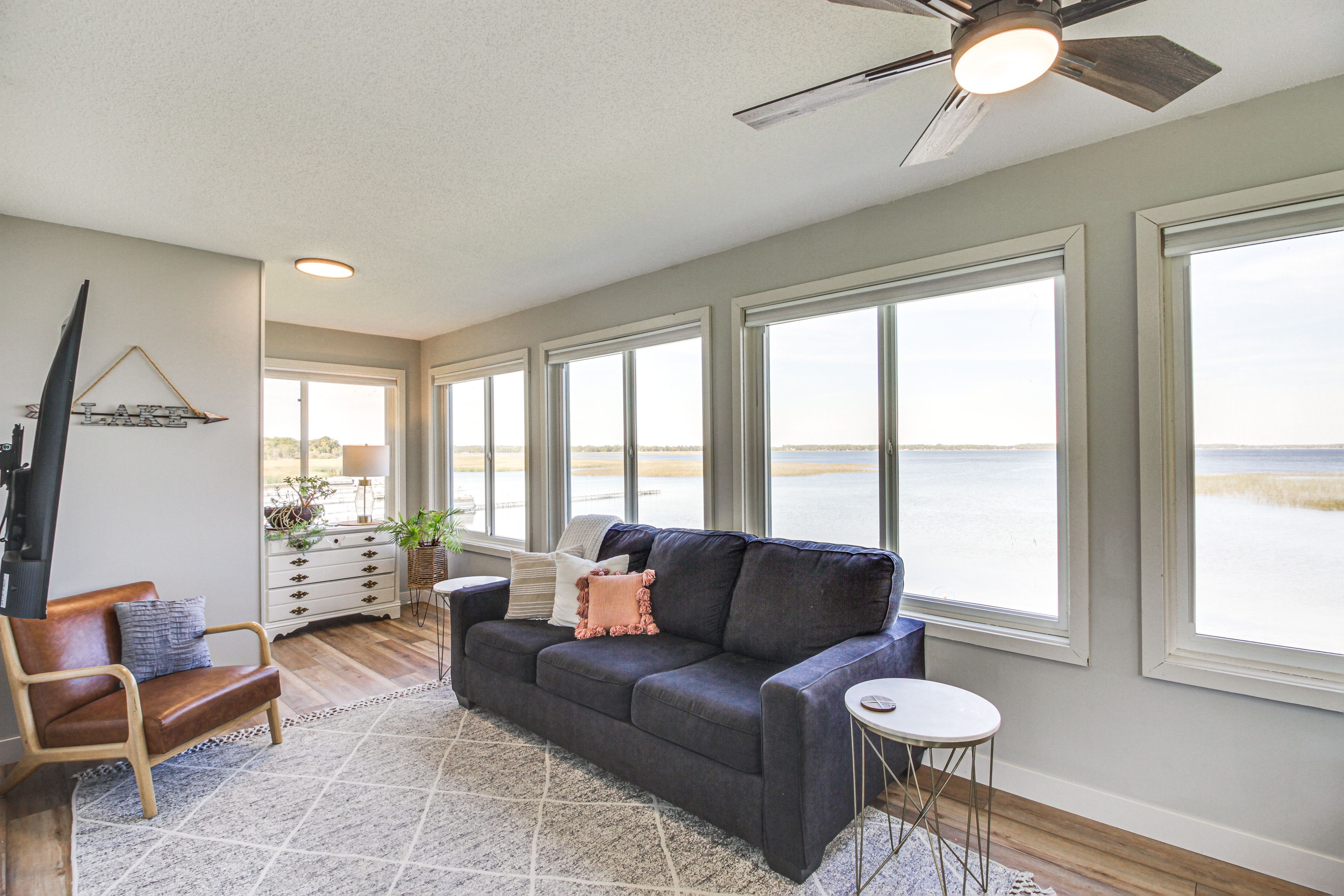 Living Area | Sleeper Sofa