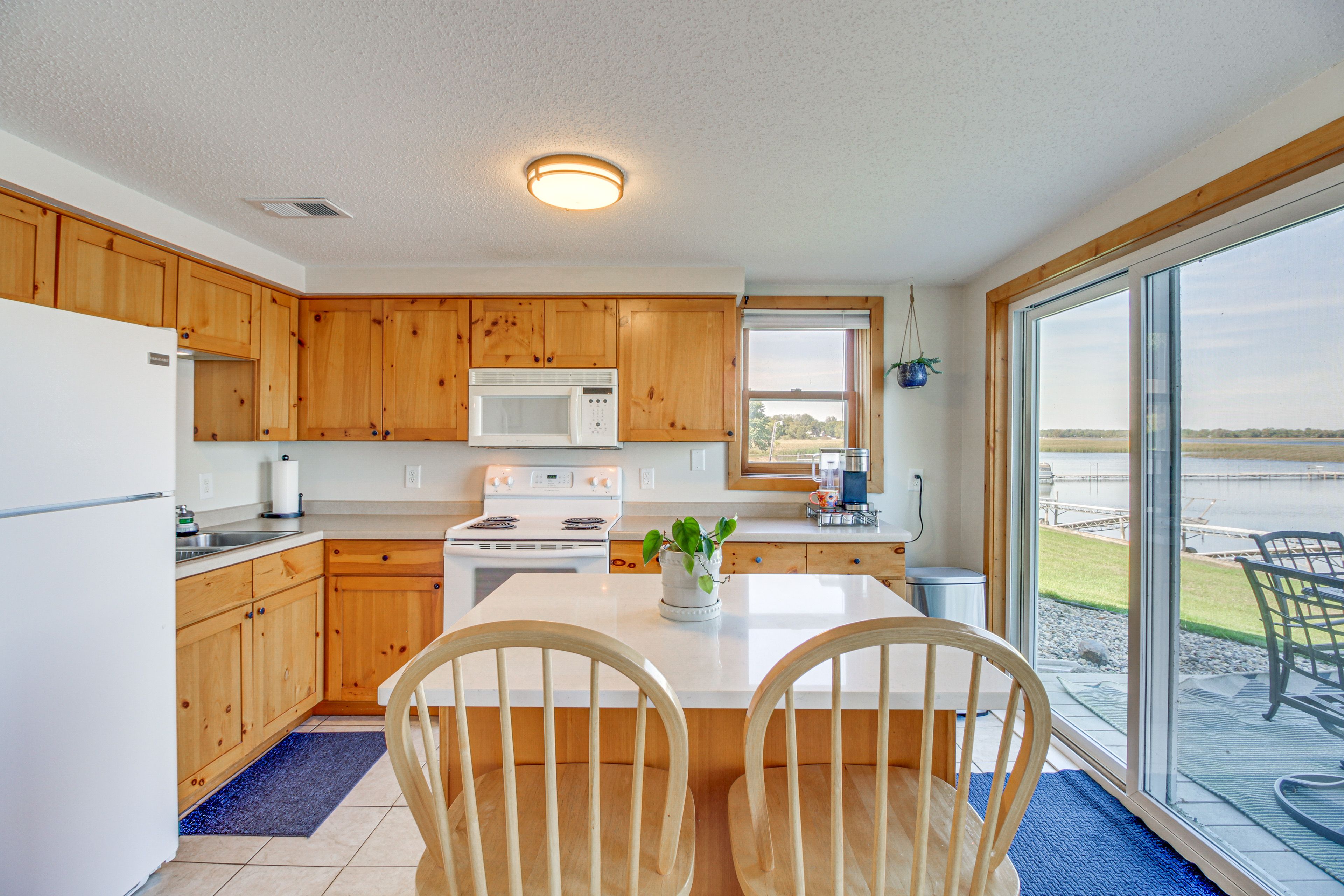 Kitchen | Well-Equipped | Keurig