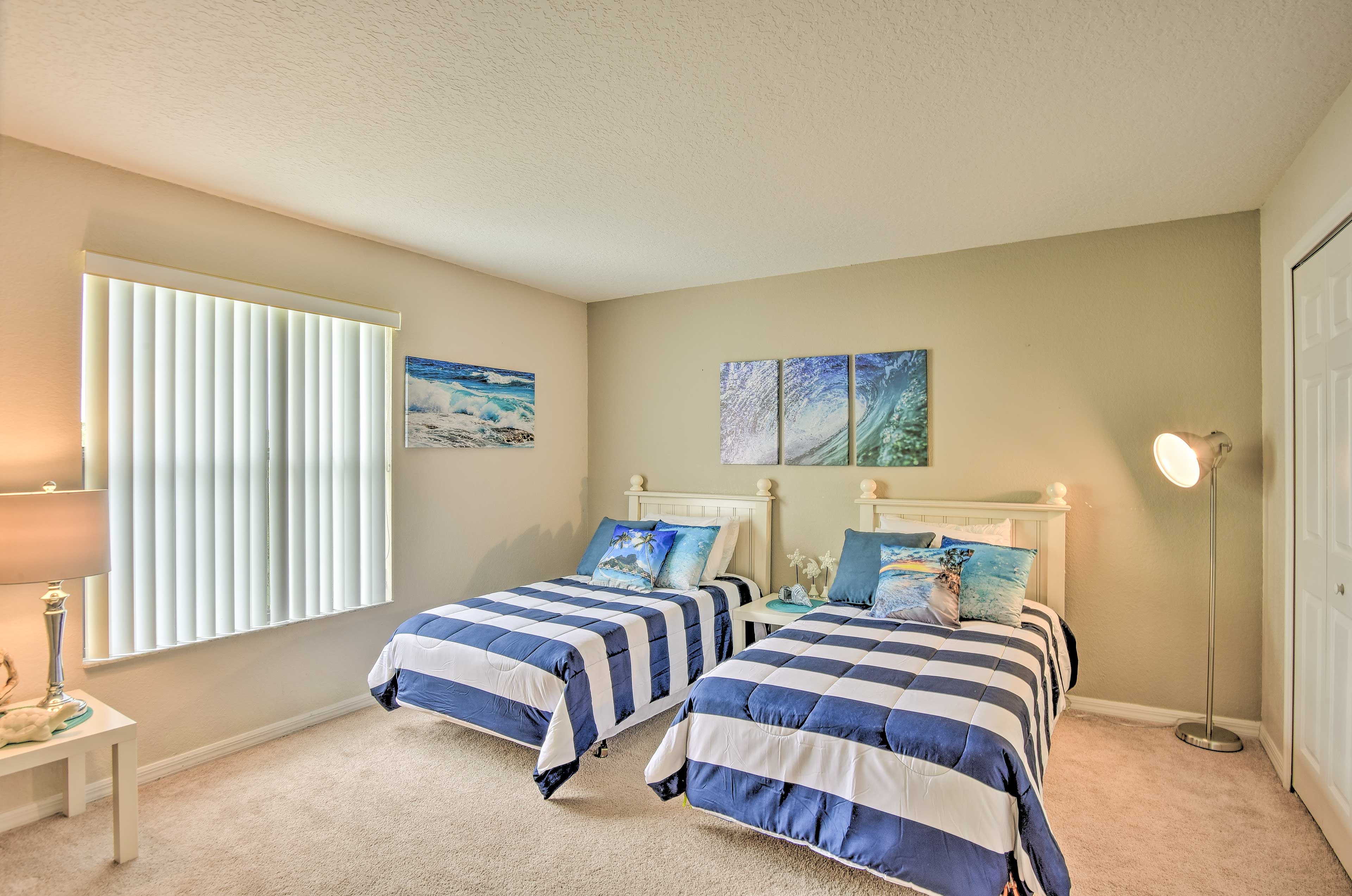 Bedroom 4 | 2 Twin Beds