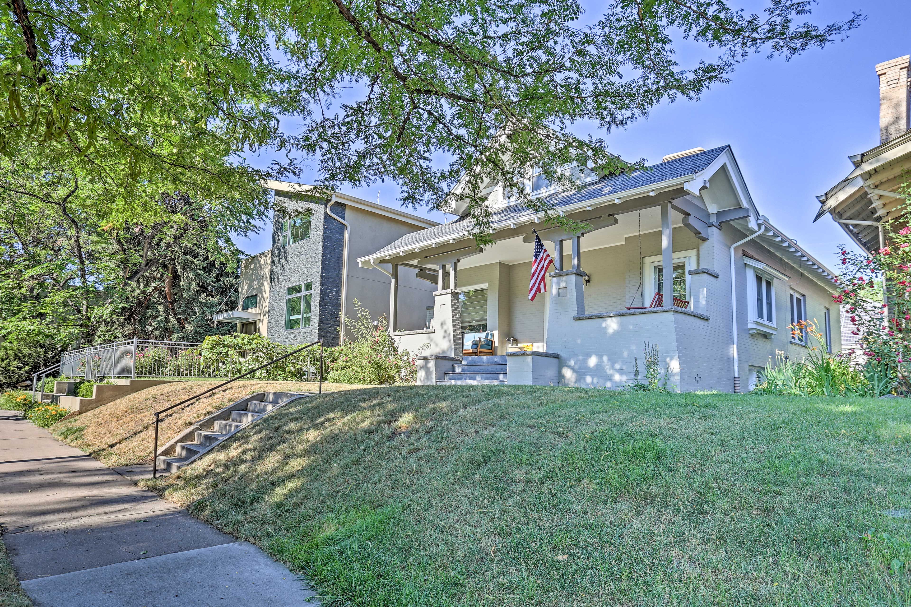 Find this home near the best of Denver's nightlife, restaurants and more!