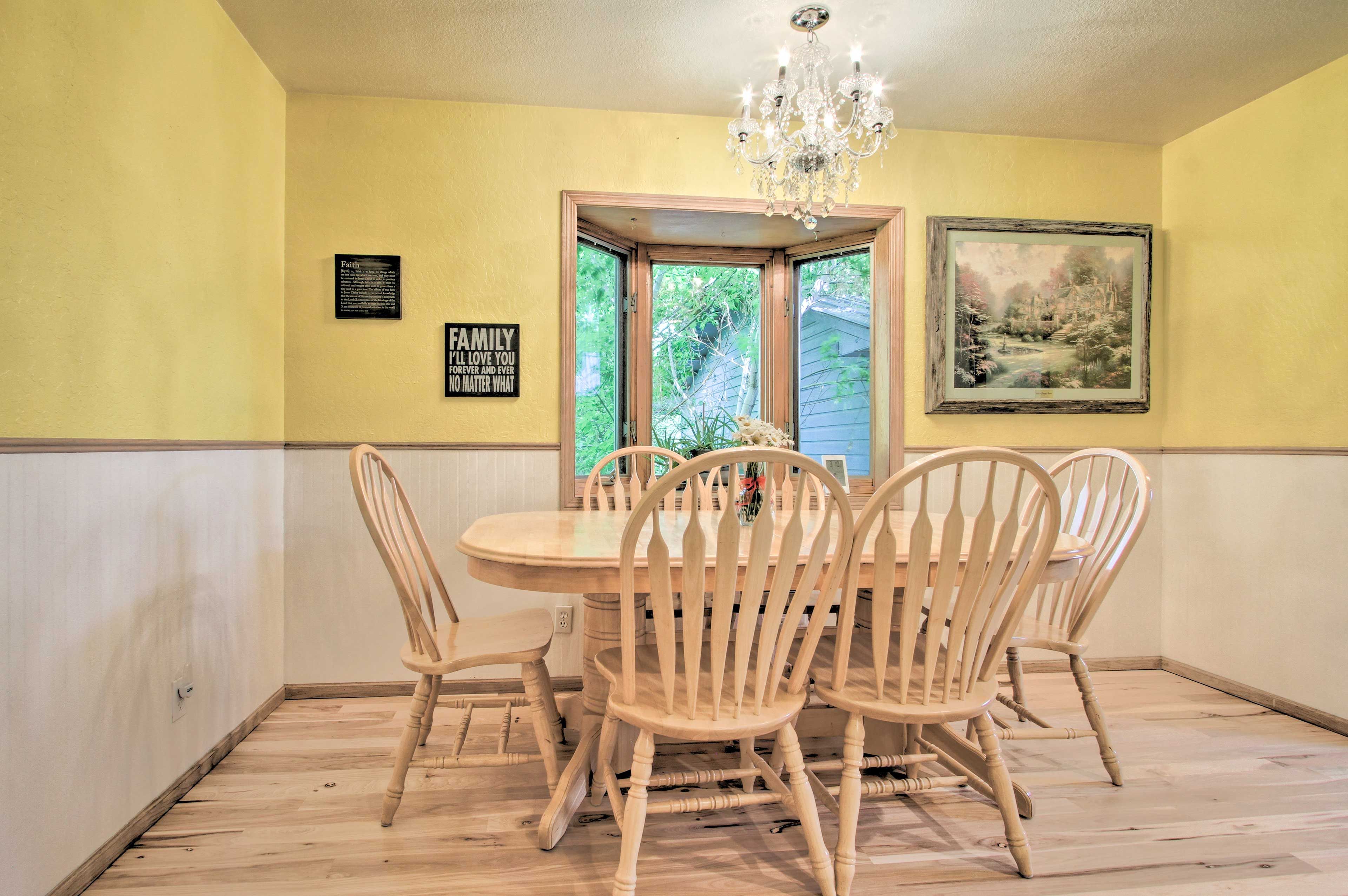 Dining Space | Dishware & Flatware