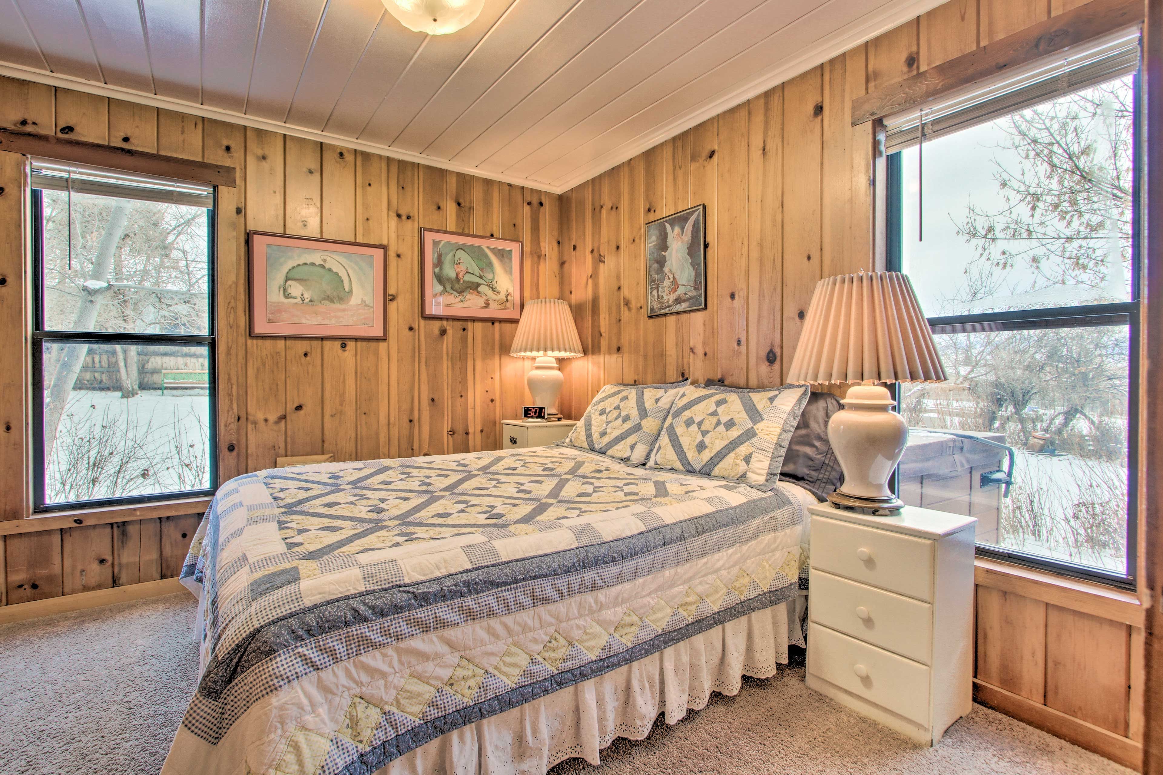 Bedroom 3 | Linens Provided