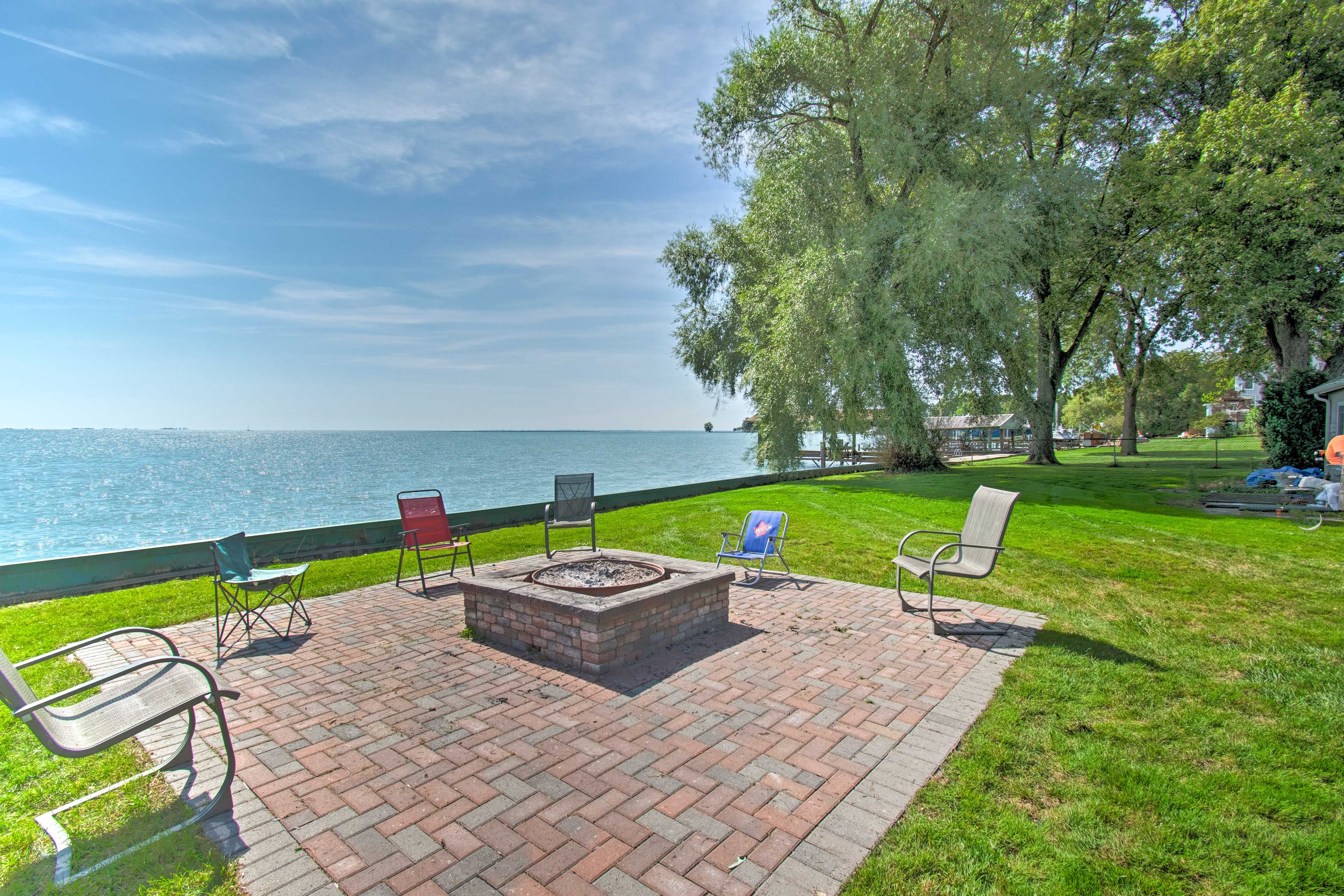 Gather around the community fire pit to make some friends along the way.