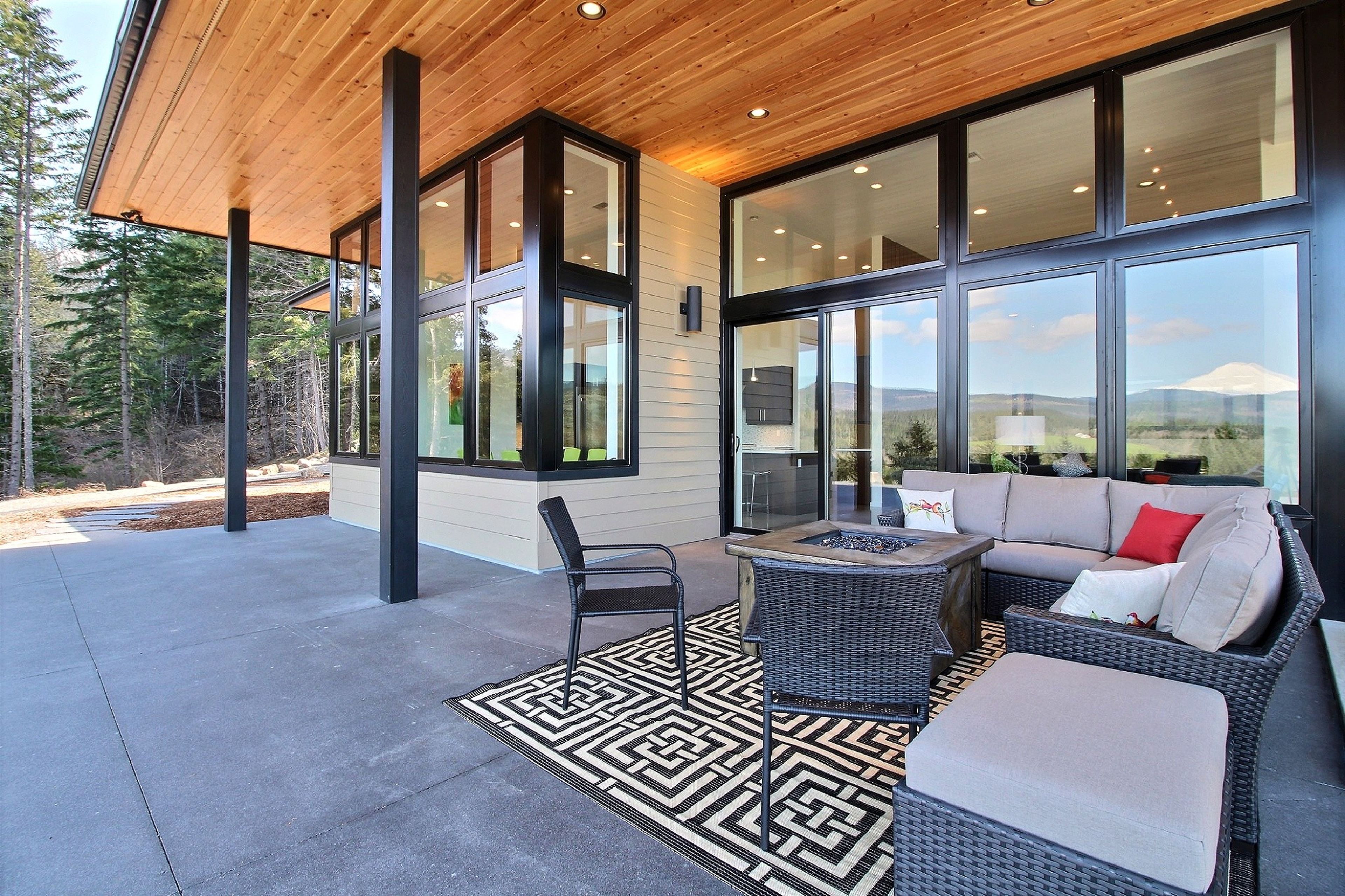 Patio | Outdoor Furniture | Crystal Burning Fire Table | Gas Grill