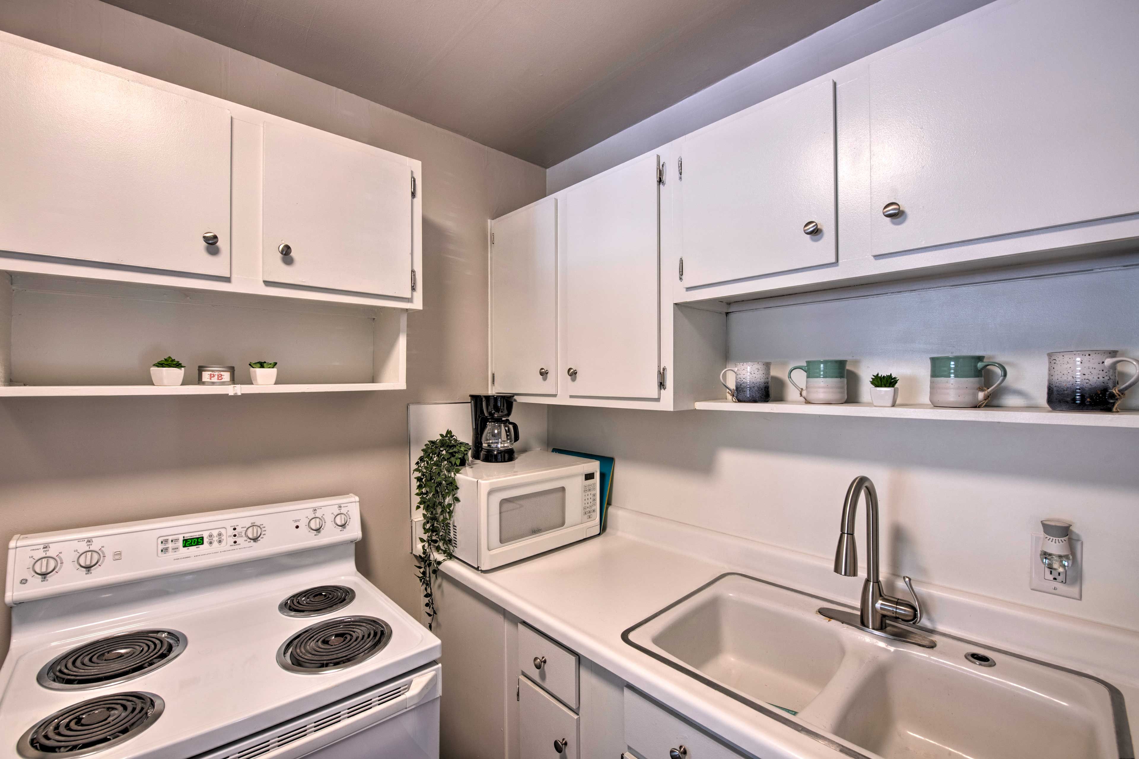 Clean up is effortless with double sinks!