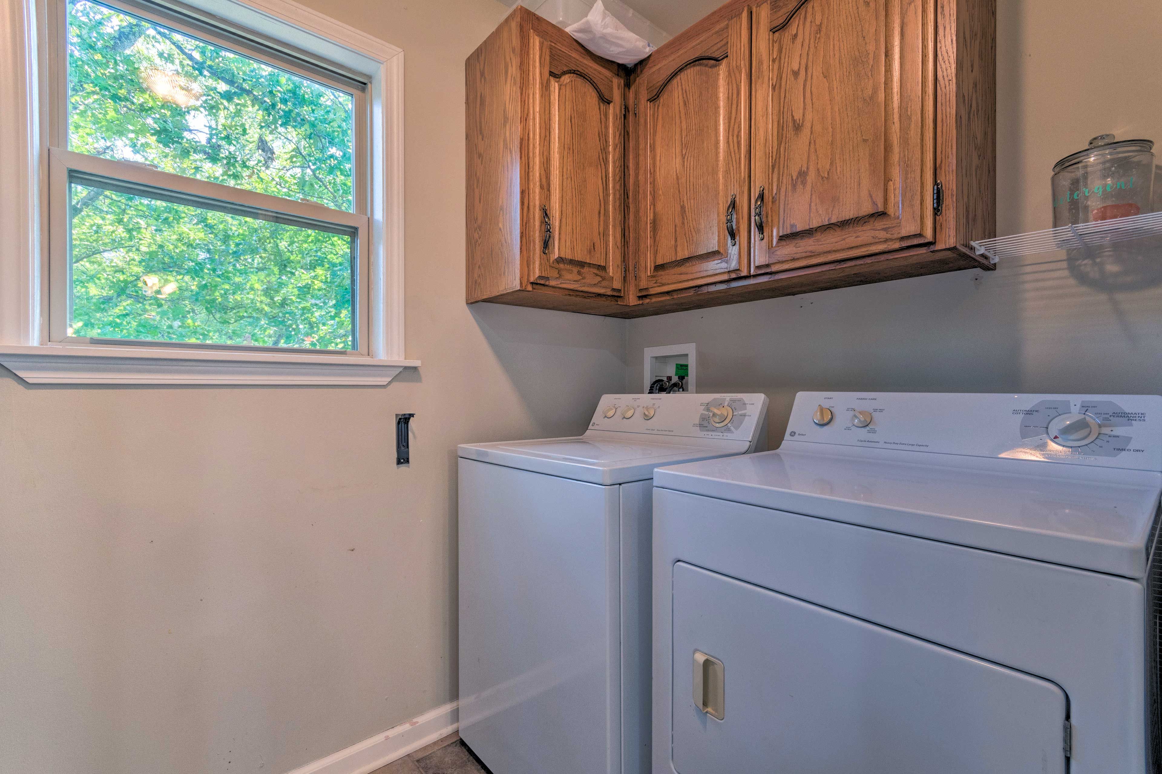 Washer & Dryer | Laundry Detergent