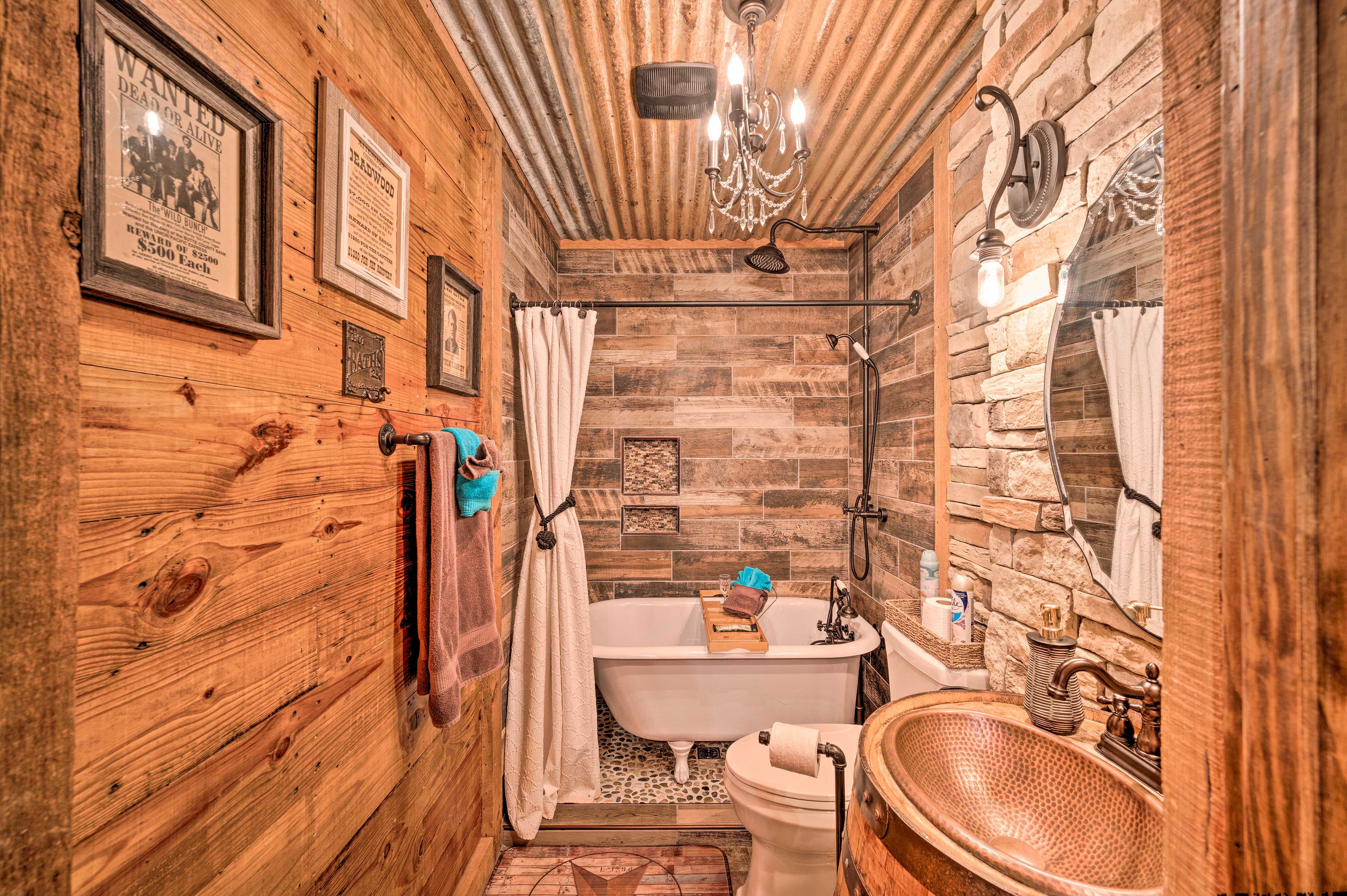 Bathroom | Complimentary Toiletries