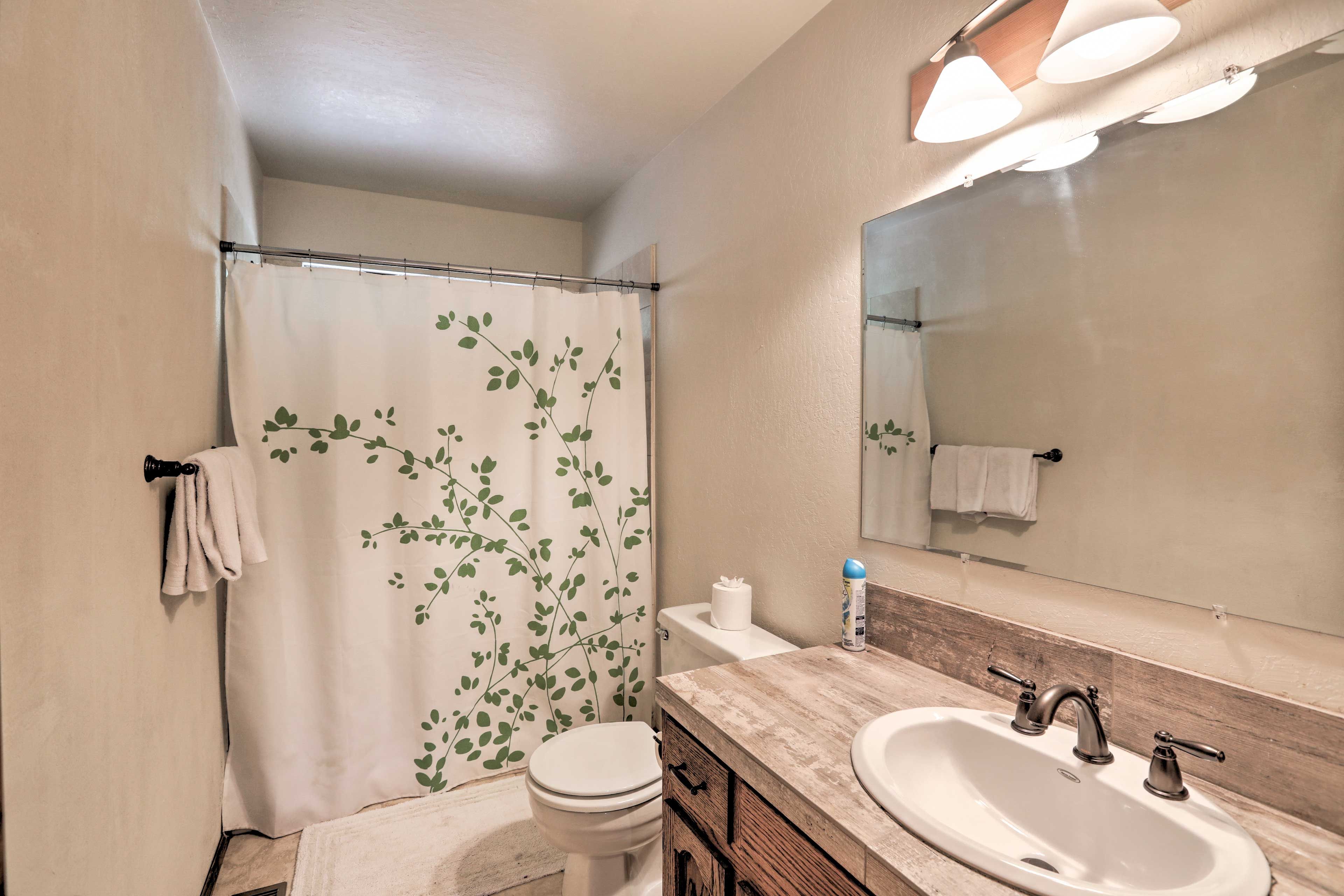 Full Bathroom